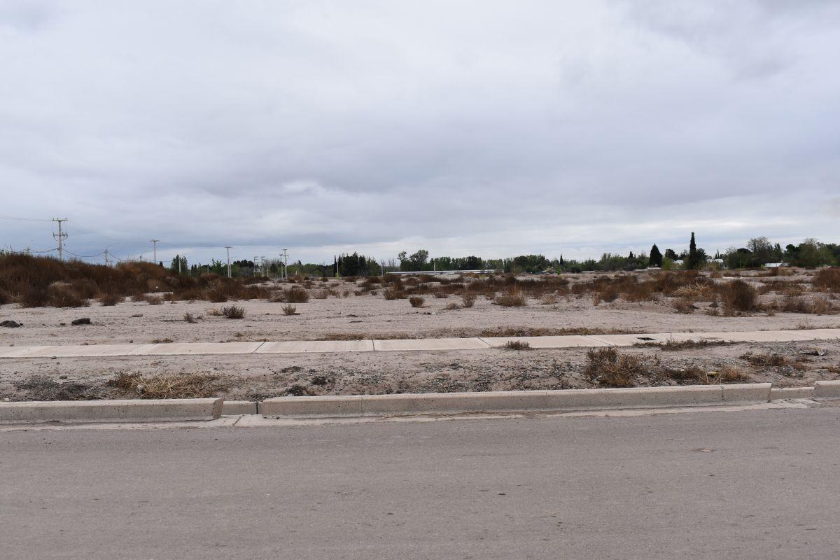 Foto de LOTE EN VENTA GUAYMALLEN, imagen 3