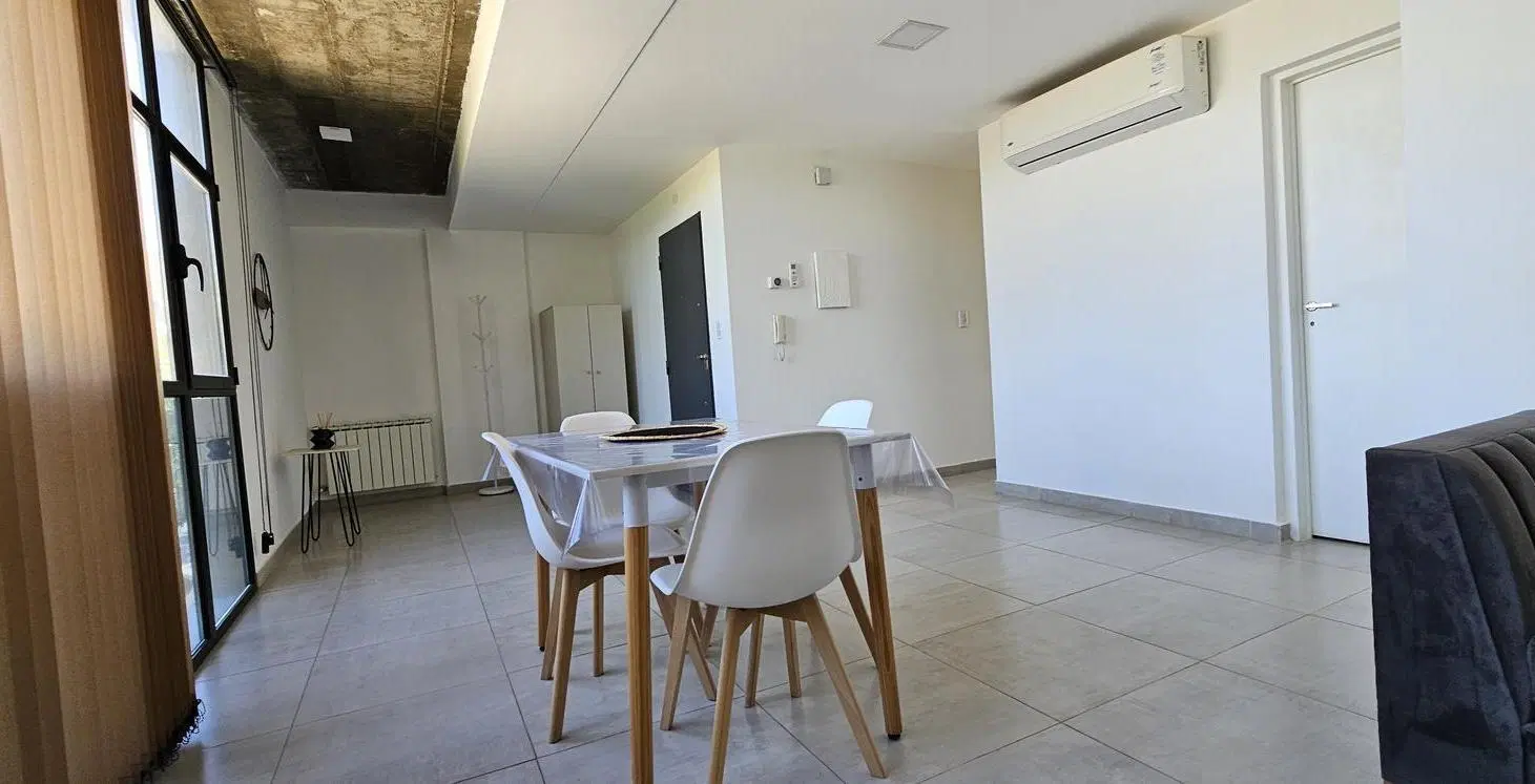 Departamento 1 dormitorio con patio 8