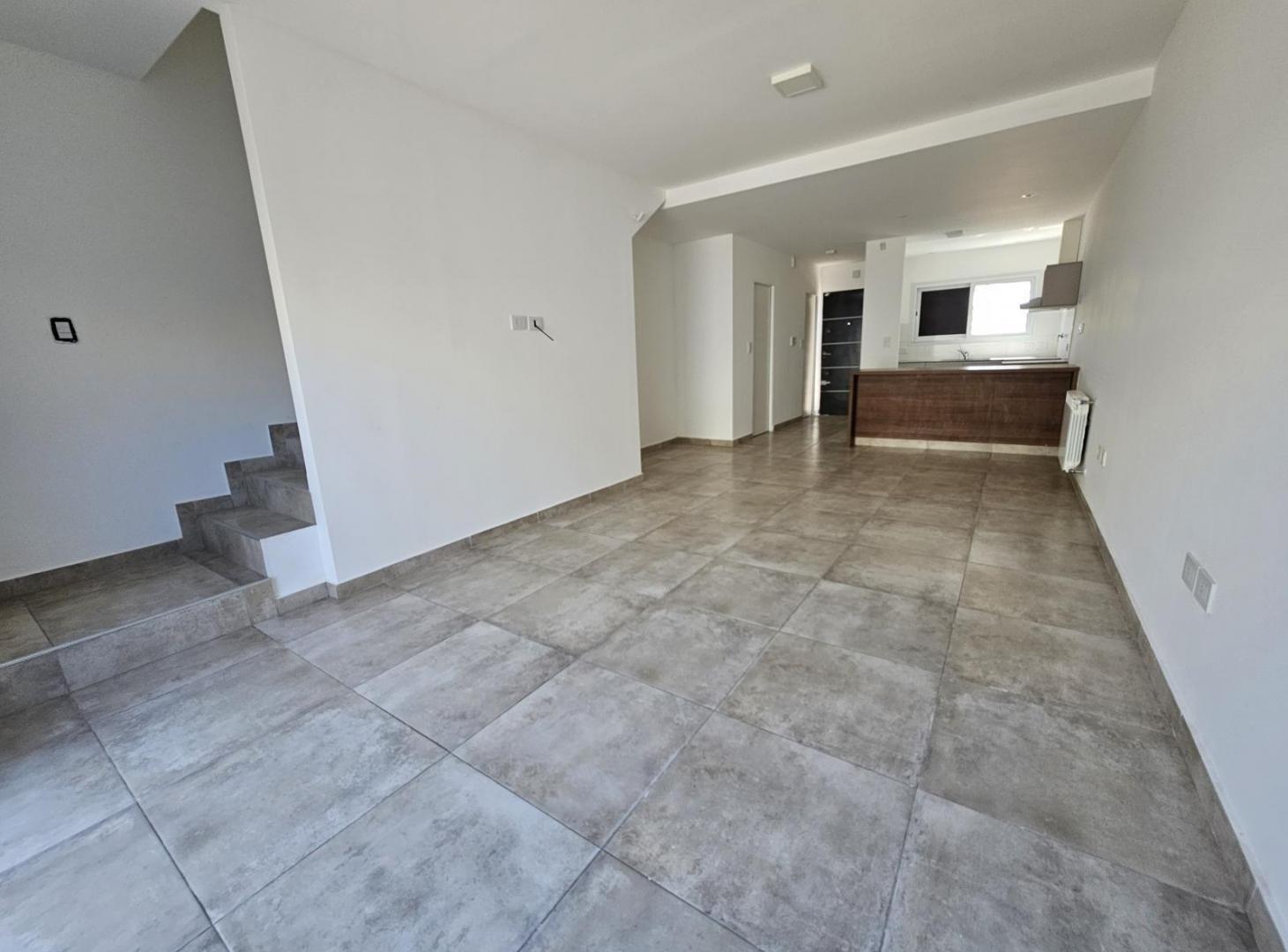 Foto de DUPLEX 2 DORMITORIOS EN ALQUILER en B°Confluencia, imagen 4