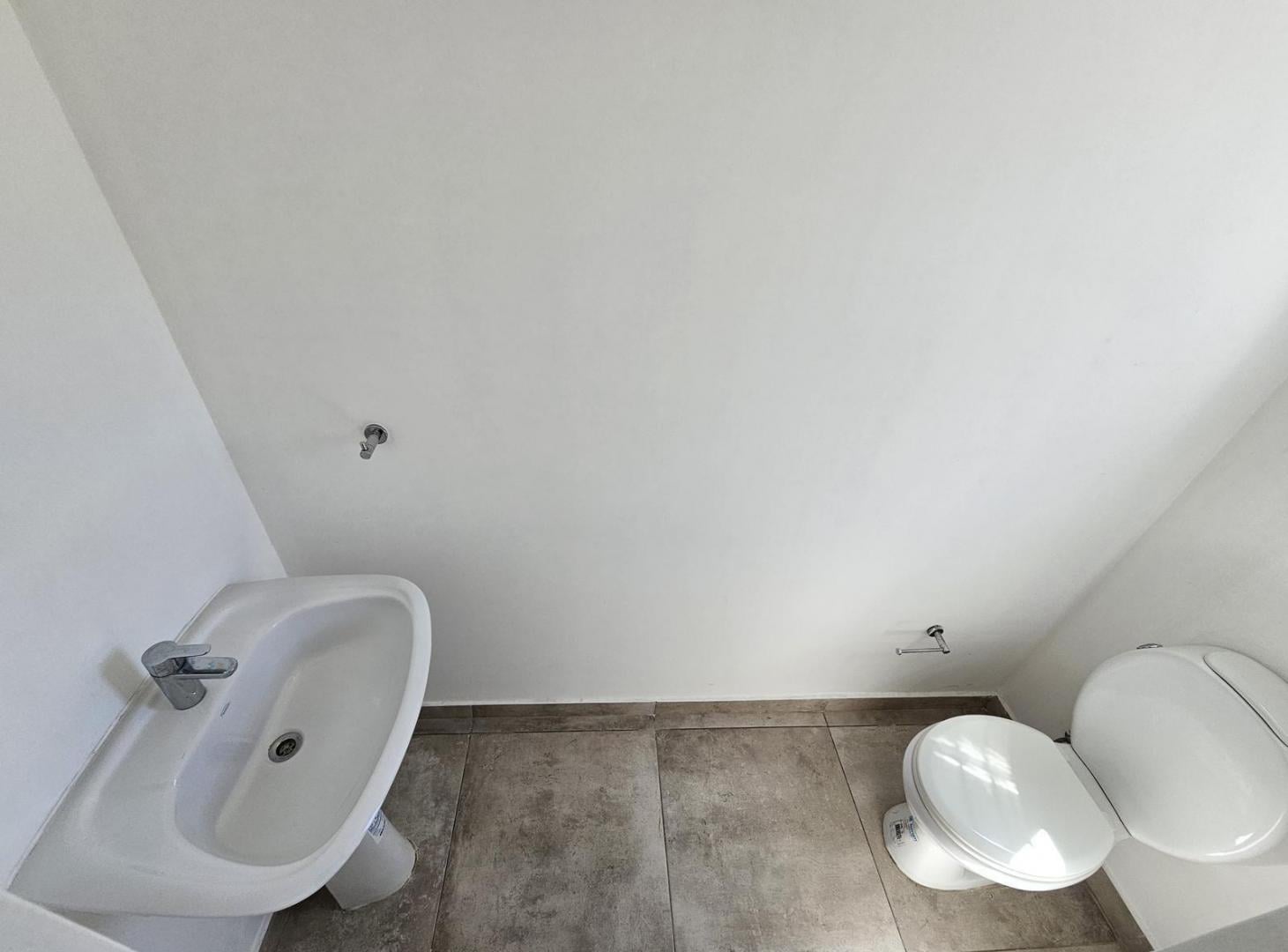 Foto de DUPLEX 2 DORMITORIOS EN ALQUILER en B°Confluencia, imagen 1