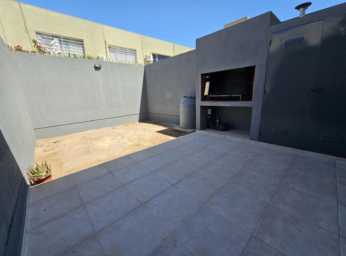 Foto de DUPLEX 2 DORMITORIOS EN ALQUILER en B°Confluencia, imagen 5
