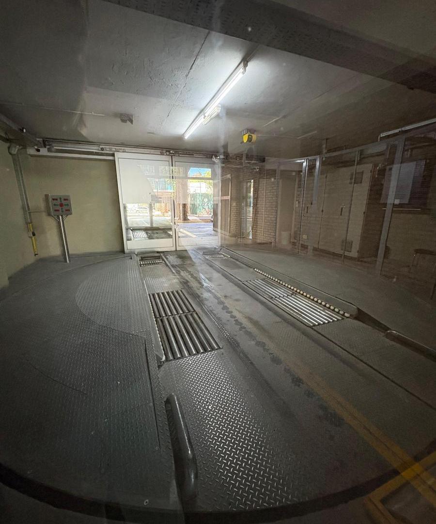 Foto de VENTA cochera centro este, imagen 5
