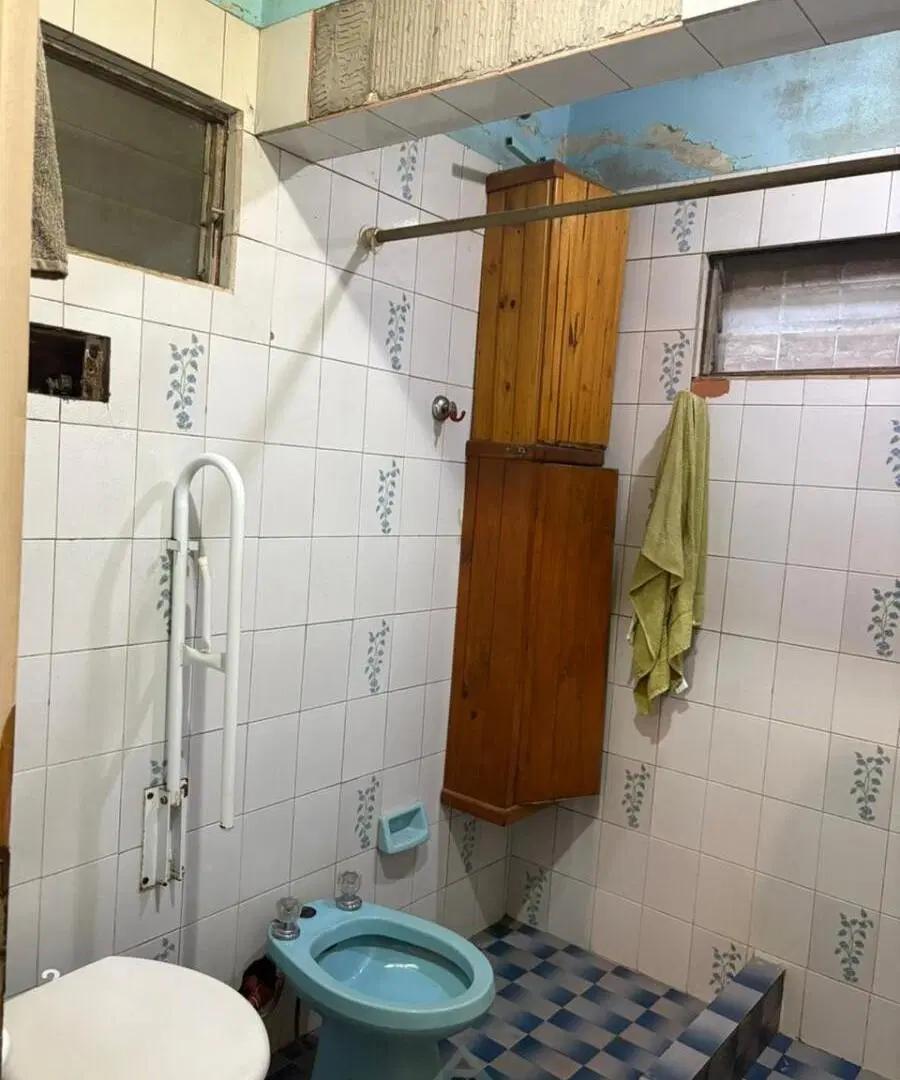 CASA A REFACCIONAR - INGENIERO MASCHWITZ 5