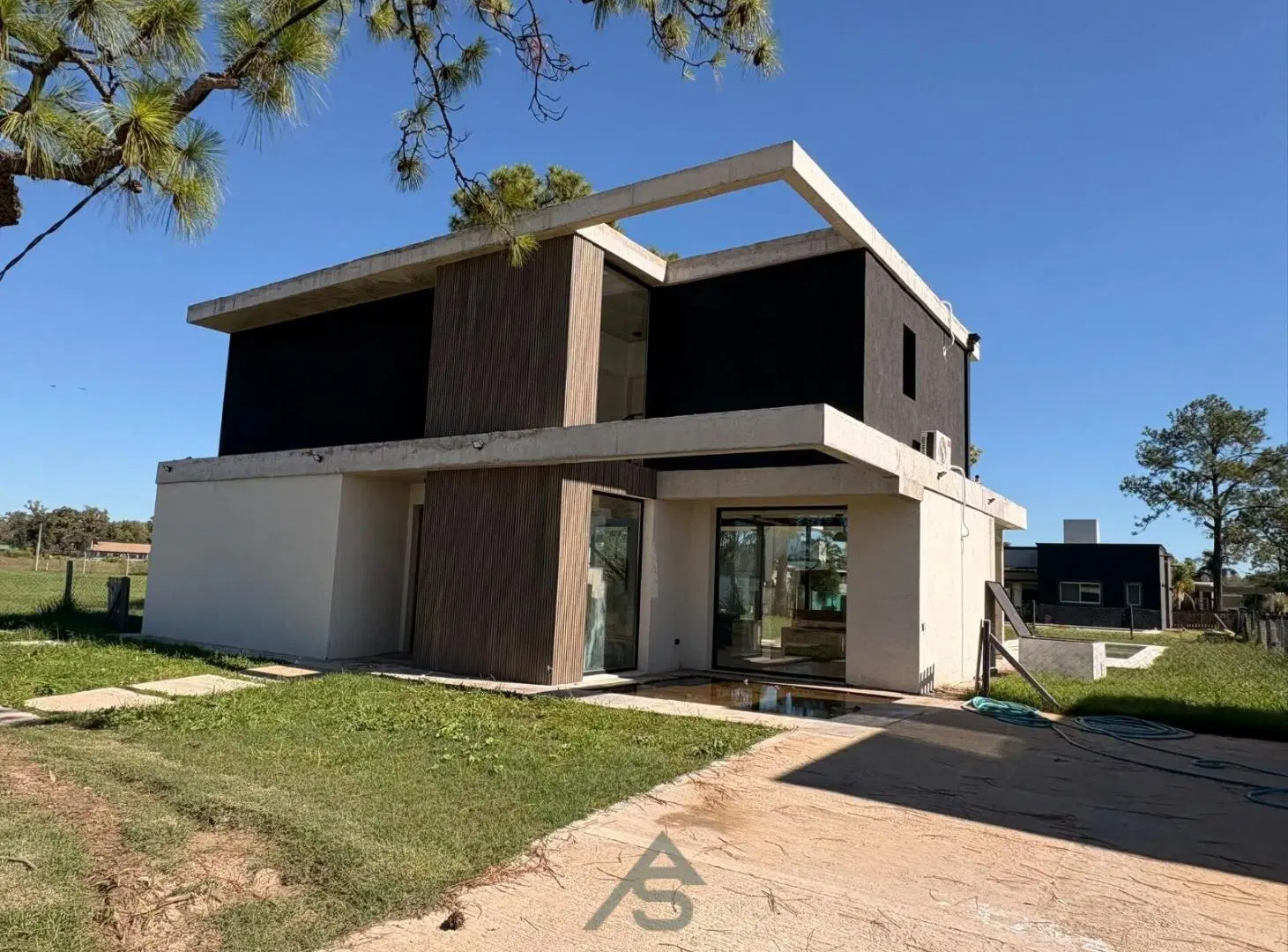 Hermosa casa moderna en el Barrio Cerrado el Ensueño- Ingeniero Maschwitz 3