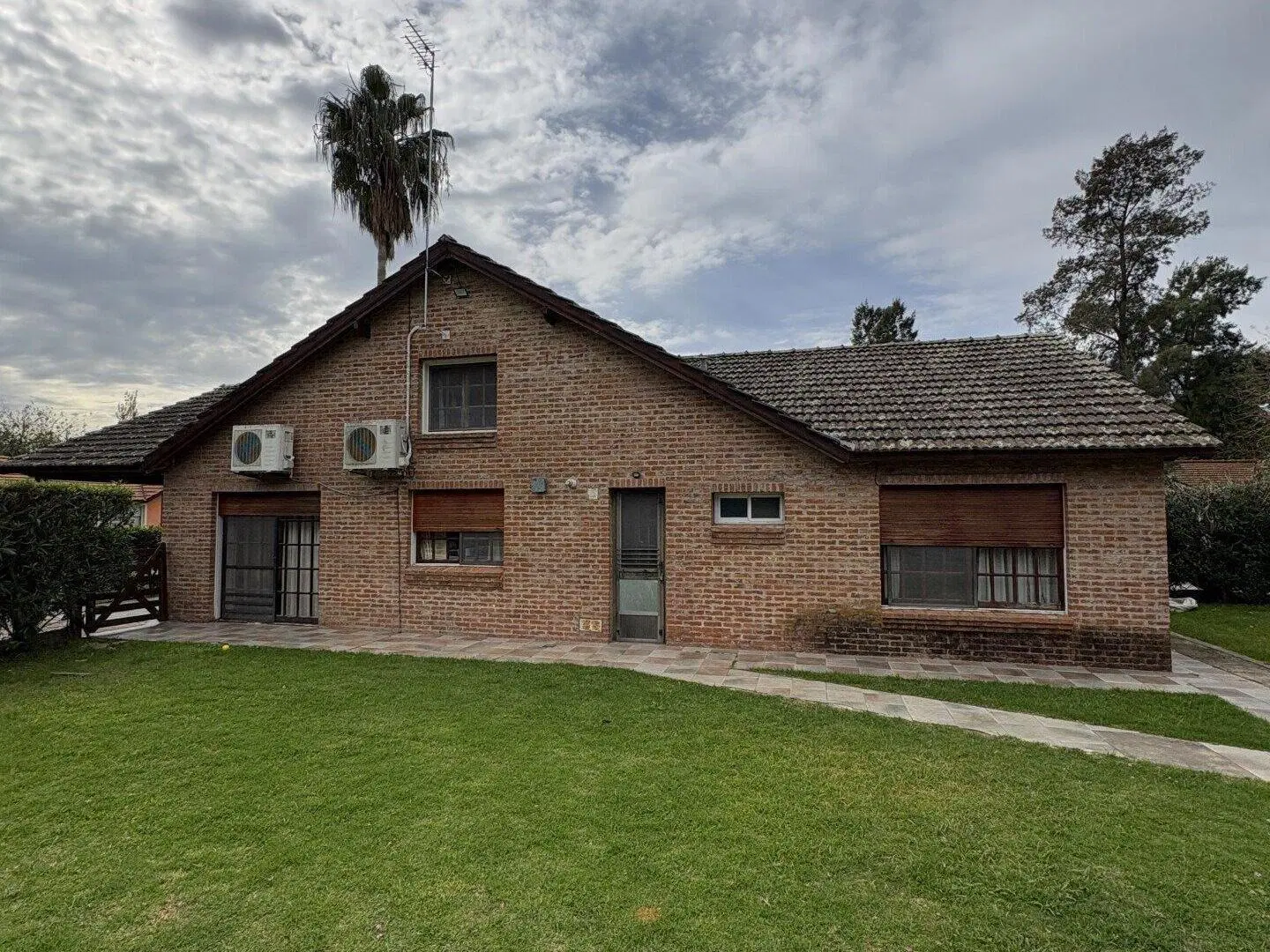 casa de ladrillo a la vista en Barrio Privado Village , Ingenuero Maschwitz 8