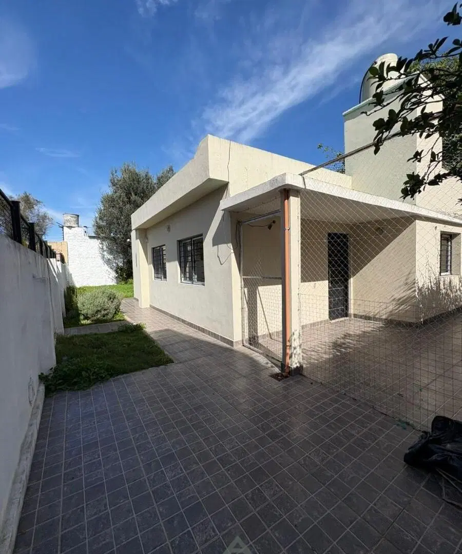 Venta de Casa- 3 ambientes-Fondo-Villa Adelina-San Isidro 4
