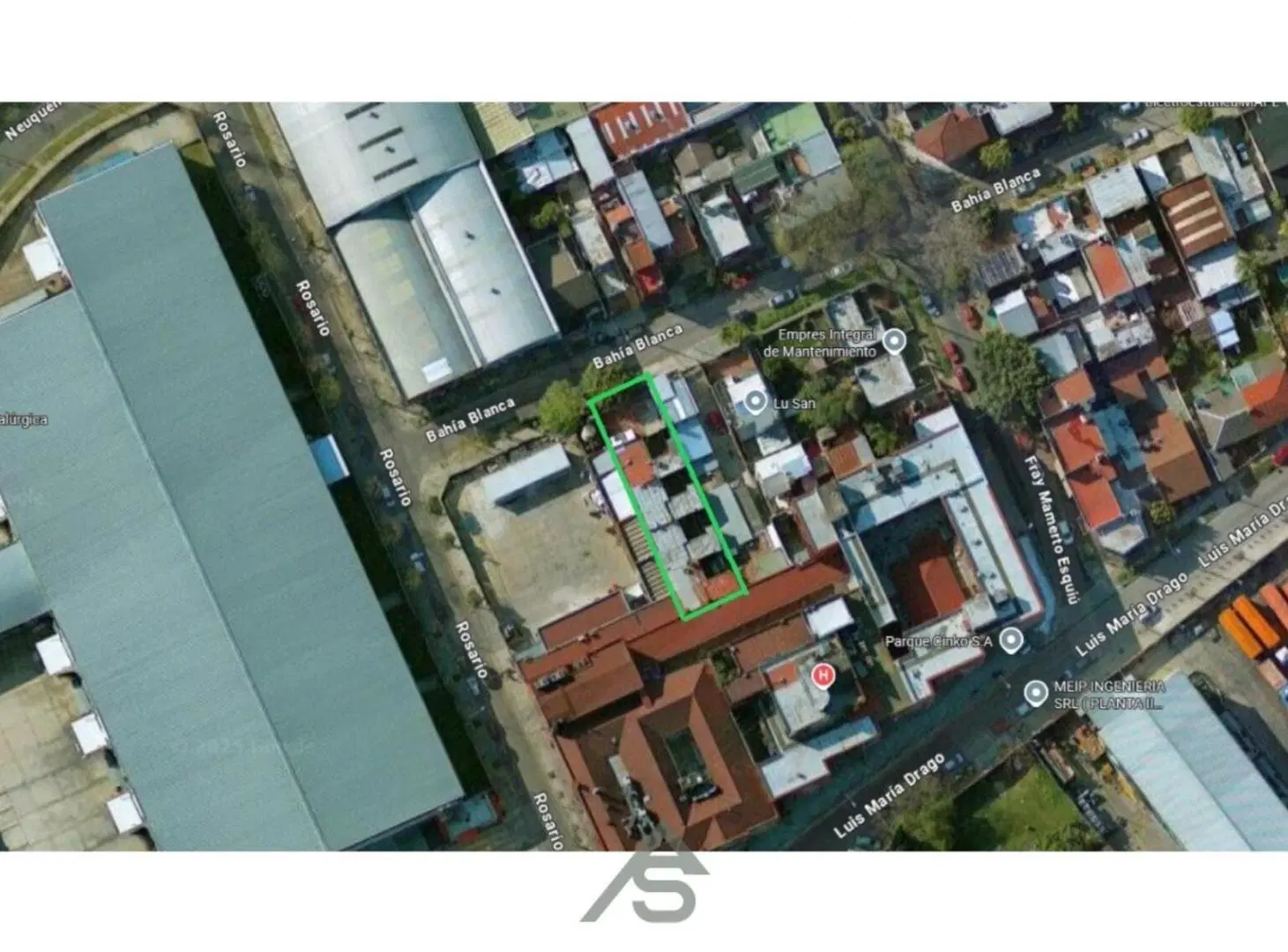Venta de Estructura Edilicia con habitaciones para renta 2