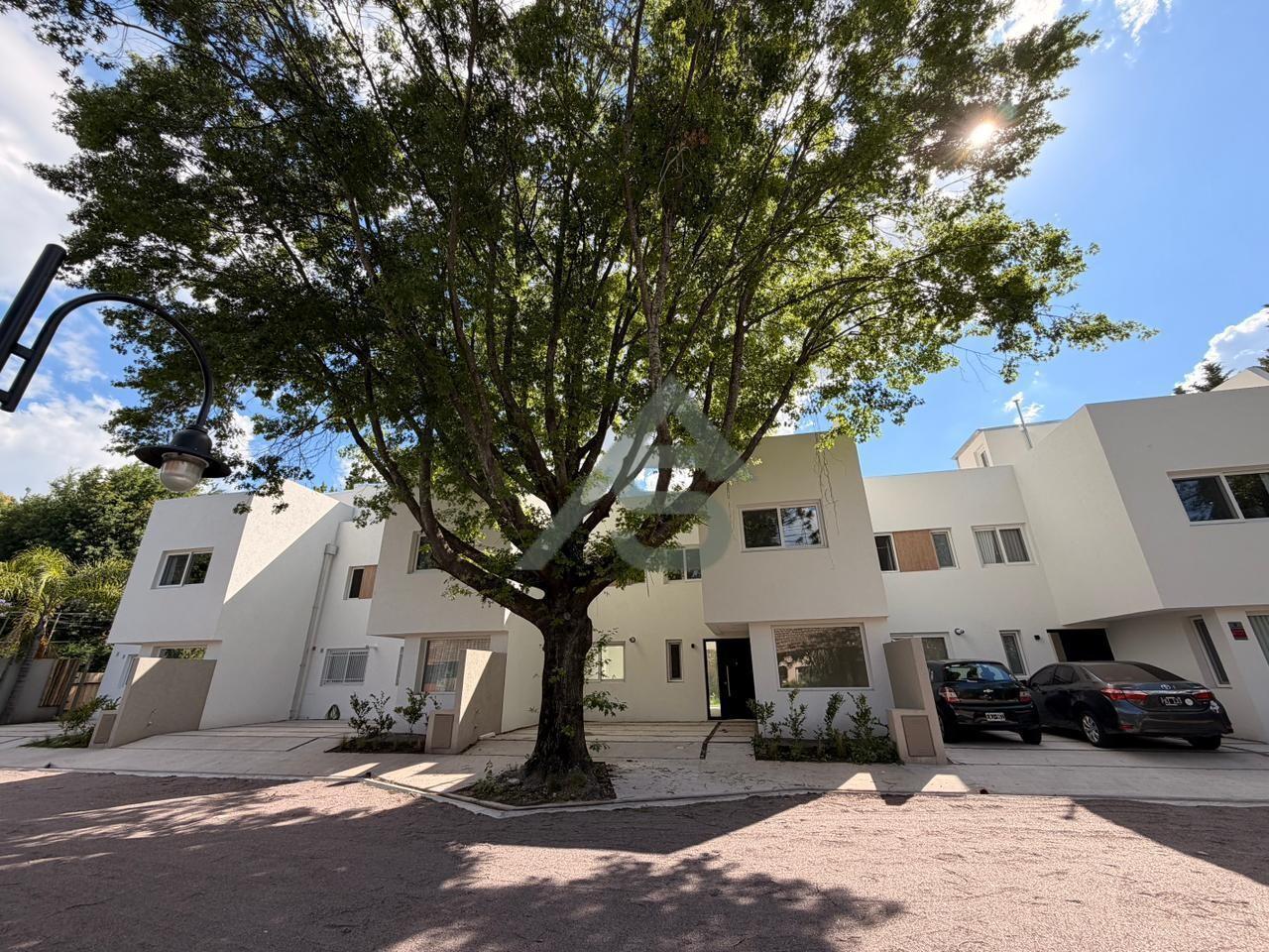 Foto de Casa Lomas De San isidro 5 Ambientes, imagen 5