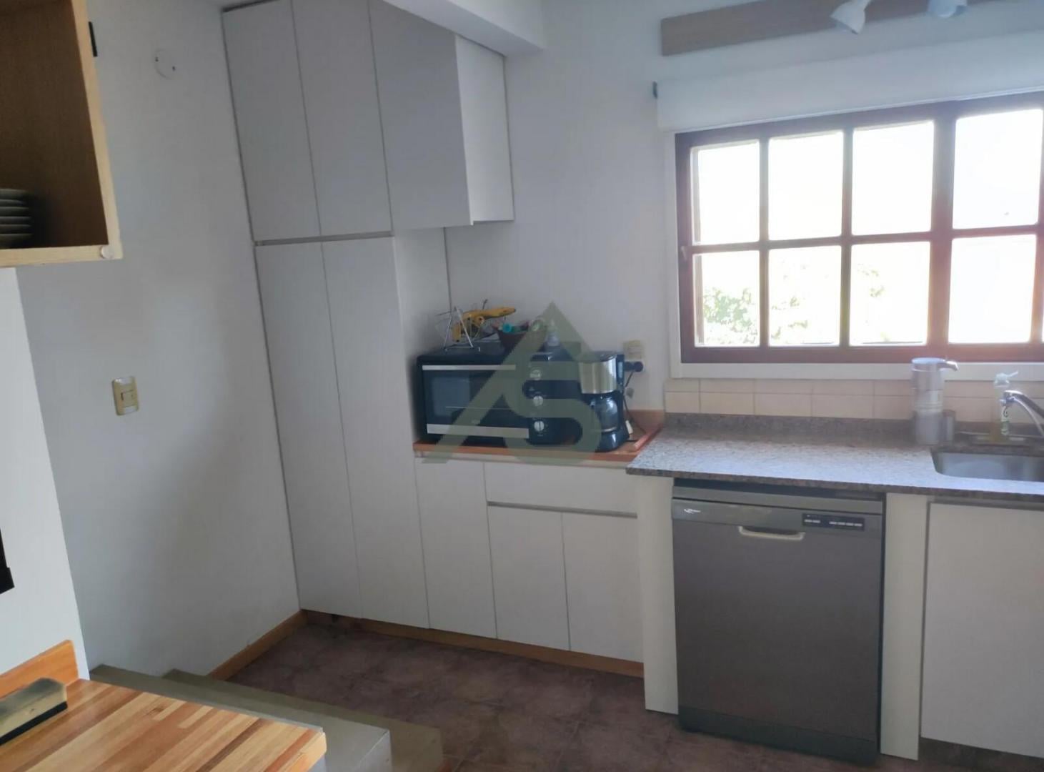 Foto de PH Reciclado, En Villa Adelina, 4 Dormitorios (1 En Suite), Patio Y, imagen 4