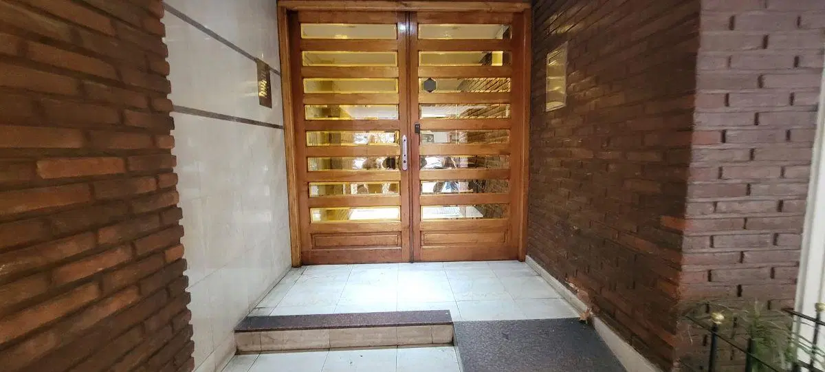 Palermo: balcón terraza, cochera fija, tres ambientes 5