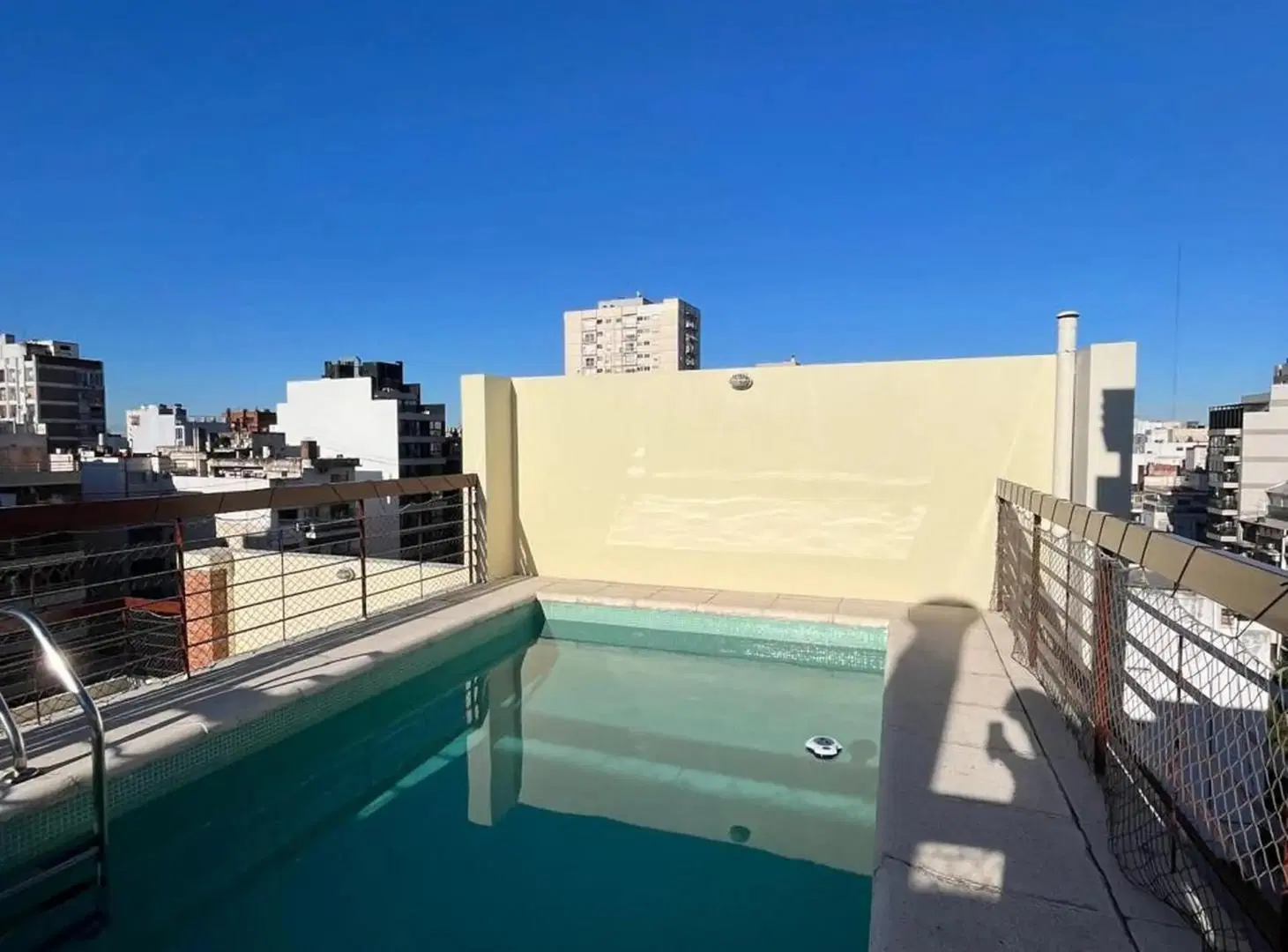 Excelente semipiso impecable equipado 4