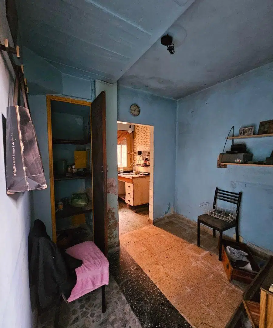 Casa antigua a la VENTA a reciclar calle Tilcara CABA 8