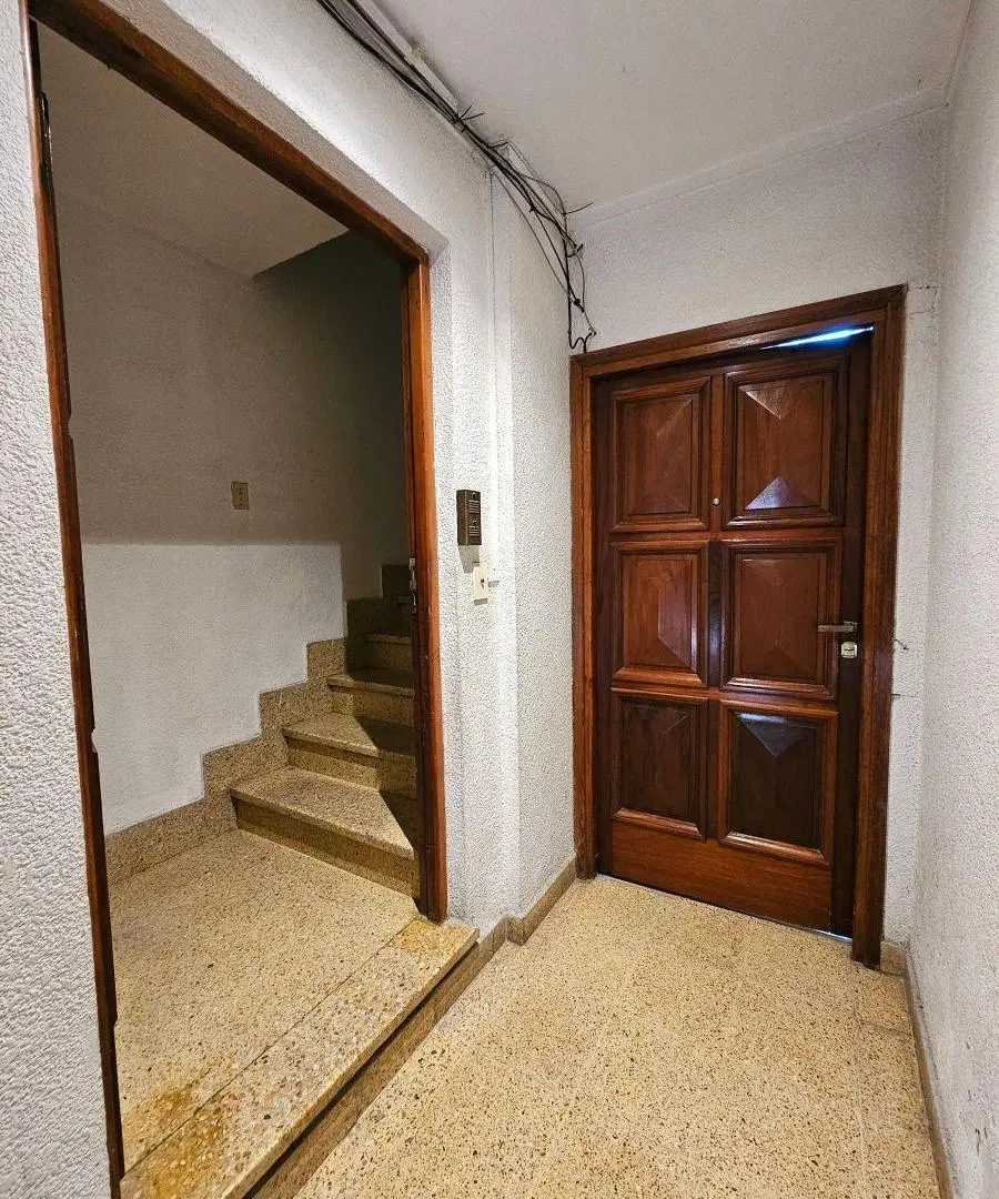 Departamento a la Venta en calle Av. Galicia - Piñeyro - Avellaneda. 2