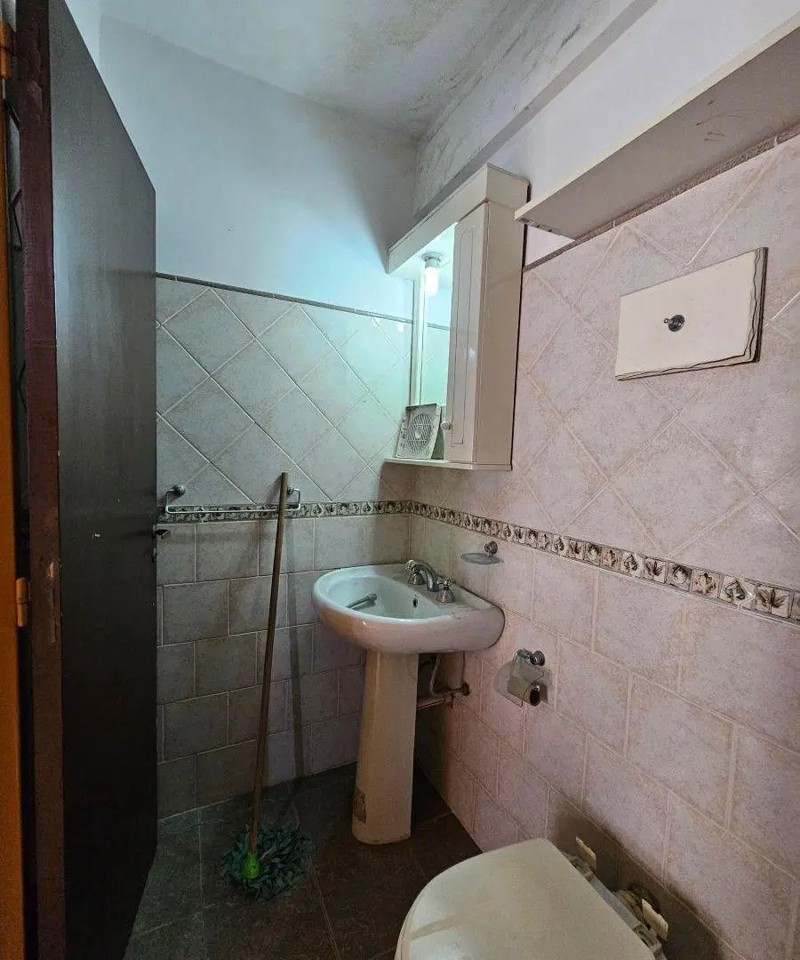 Departamento a la Venta en primer piso calle Ventana en Pompeya - CABA 4