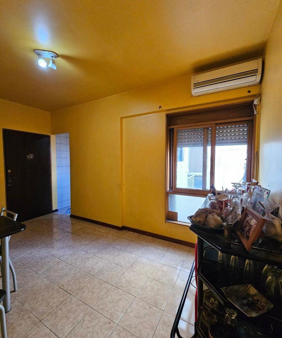 Foto de Departamento a la Venta en primer piso calle Ventana en Pompeya - CABA, imagen 2
