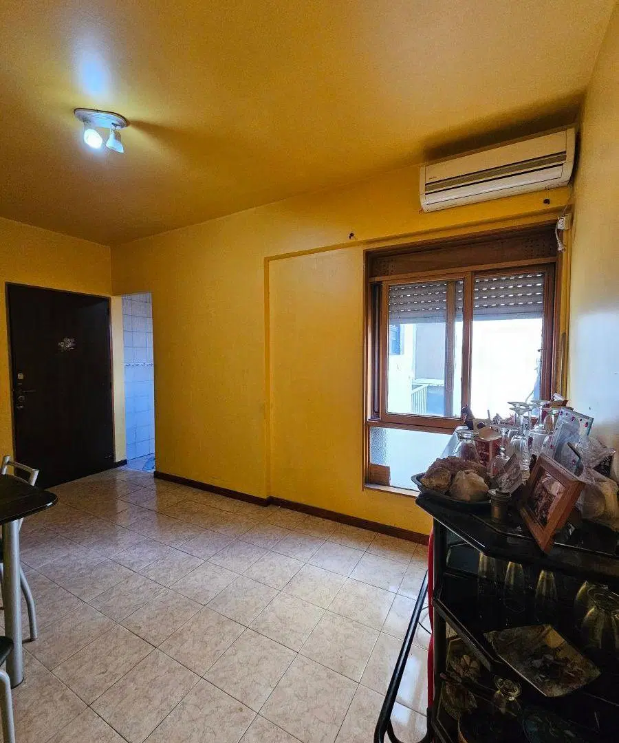 Departamento a la Venta en primer piso calle Ventana en Pompeya - CABA 1