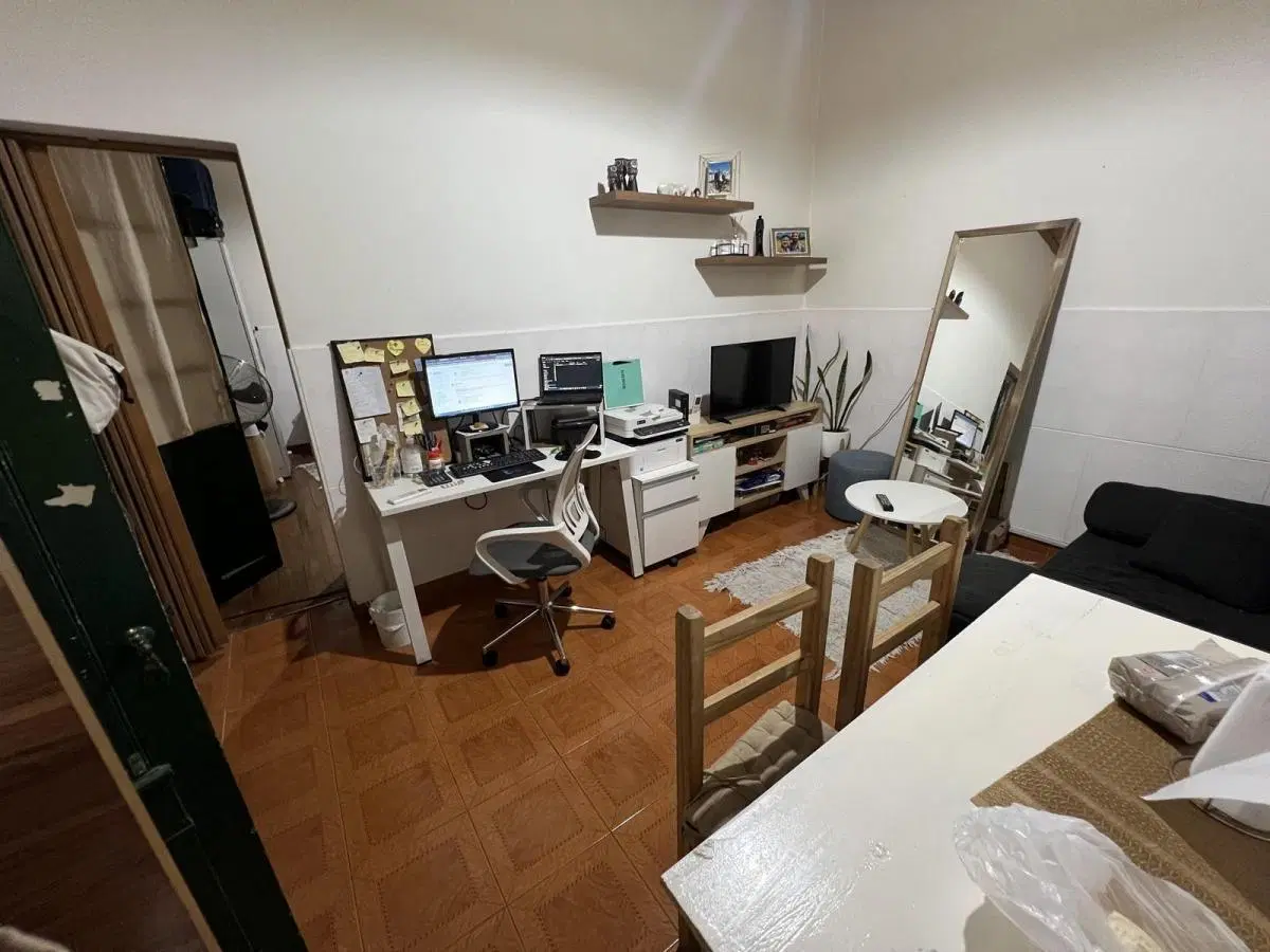 Oportunidad de Inversión | Lote de 850 m² con Galpón y 3 Departamentos, Calle Fournier Pompeya 4