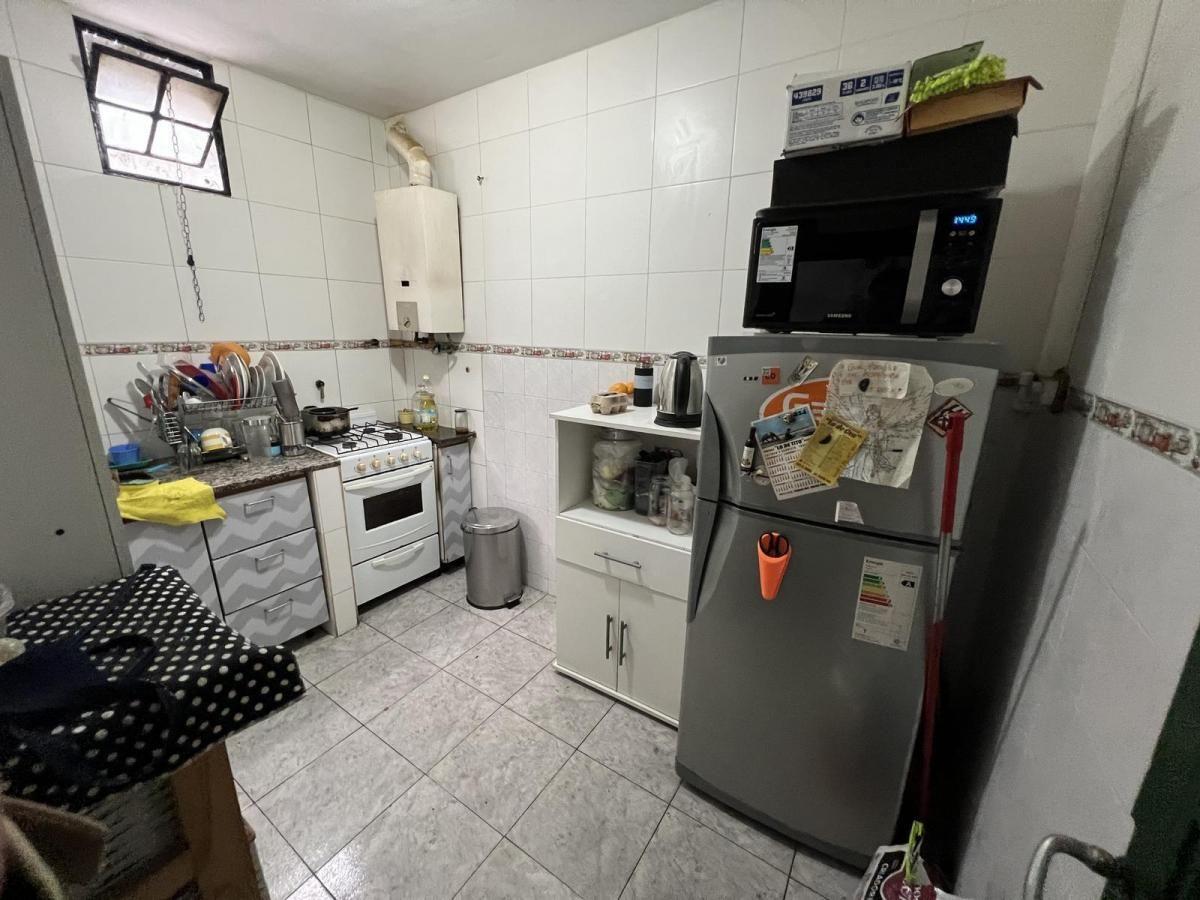Foto de Oportunidad de Inversión | Lote de 850 m² con Galpón y 3 Departamentos, imagen 5