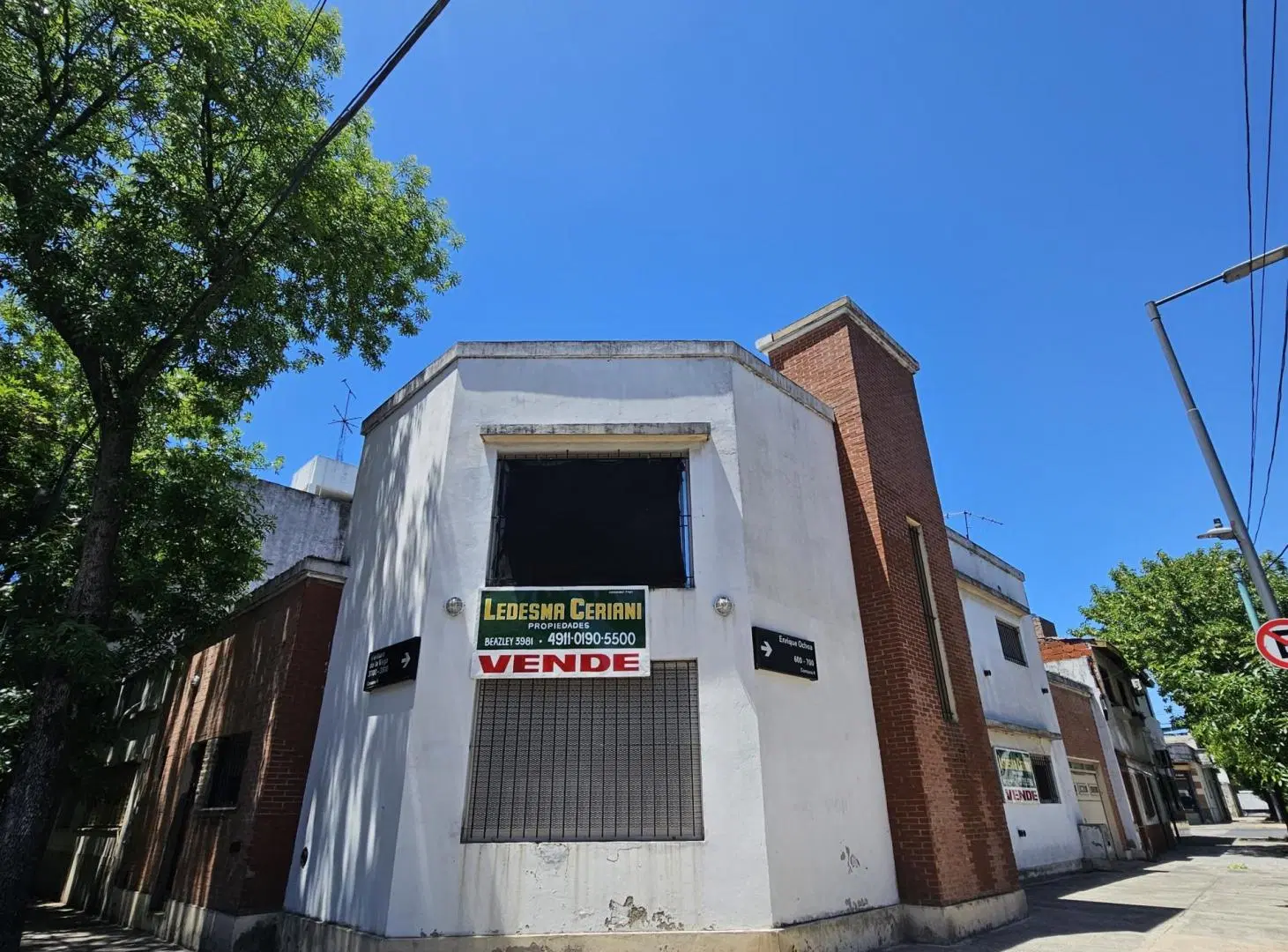 Casa en 2 plantas con 4 dormitorios sobre calle Enrique Ochoa - Nueva Pompeya - CABA. 3