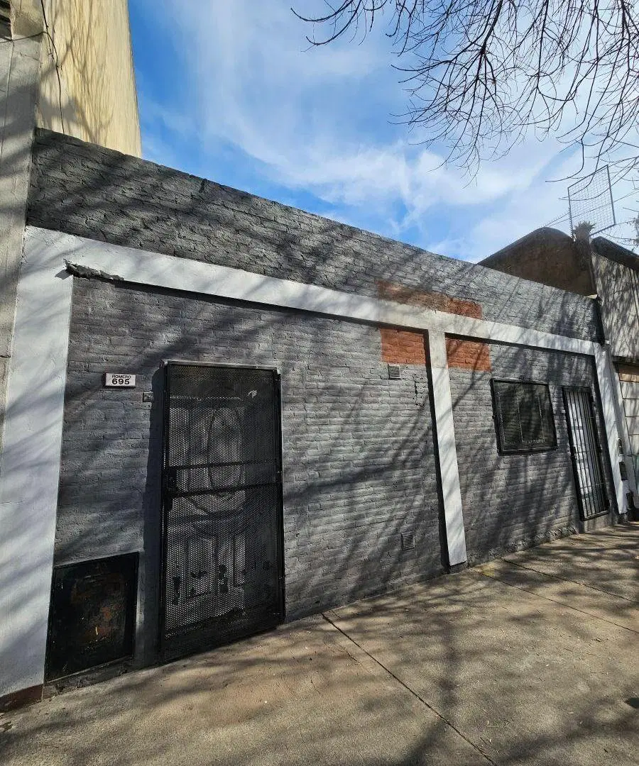 2 Departamentos en PH con Entradas Independientes | Nueva Pompeya, CABA 3
