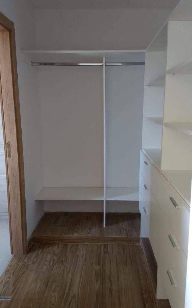 Foto de MIRADORES DE MANANTIALES - DORMITORIO EN SUITE Y VESTIDOR, imagen 4