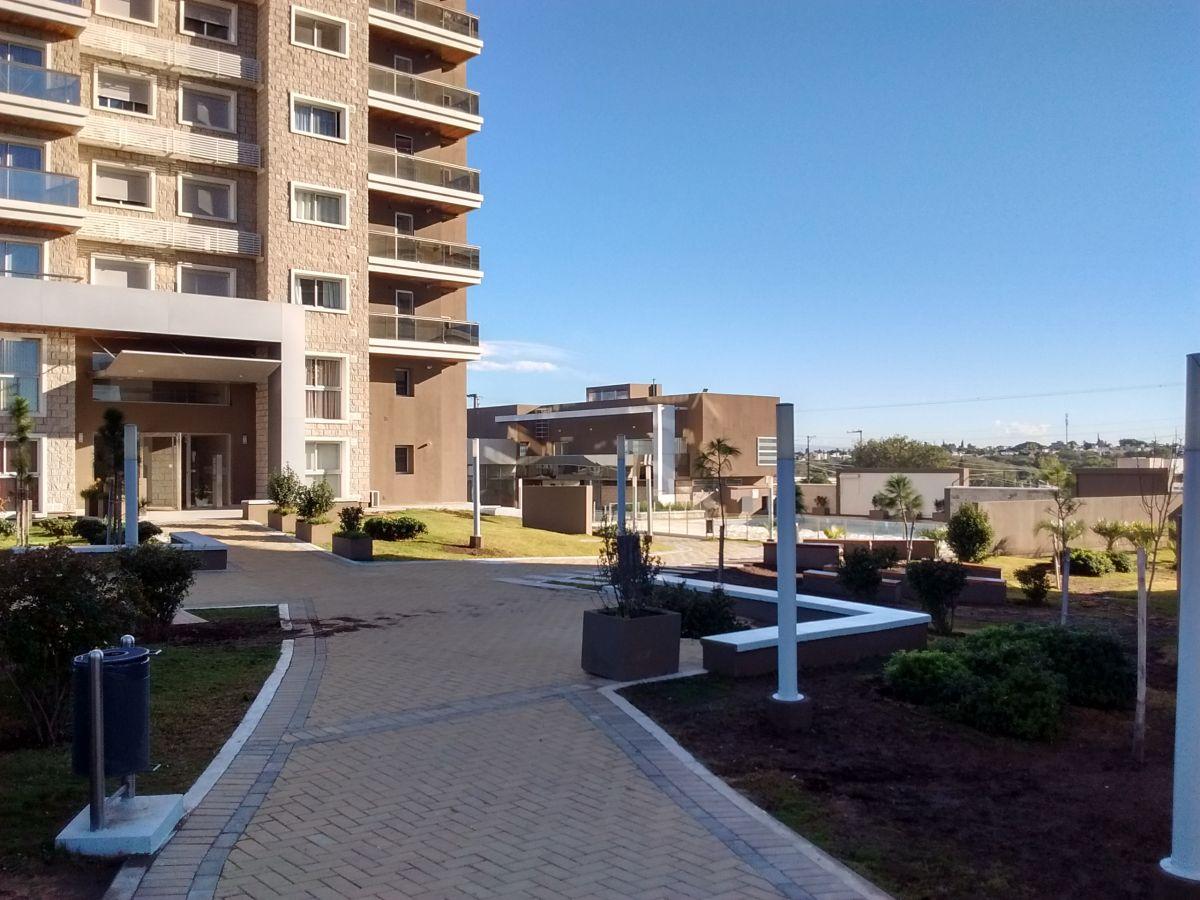 Foto de DPTO 1 DORM. Y CON COCHERA FIJA CUBIERTA!!!! EDIF. CON PILETA - SUM - GYM - NEGOCIOS, imagen 3