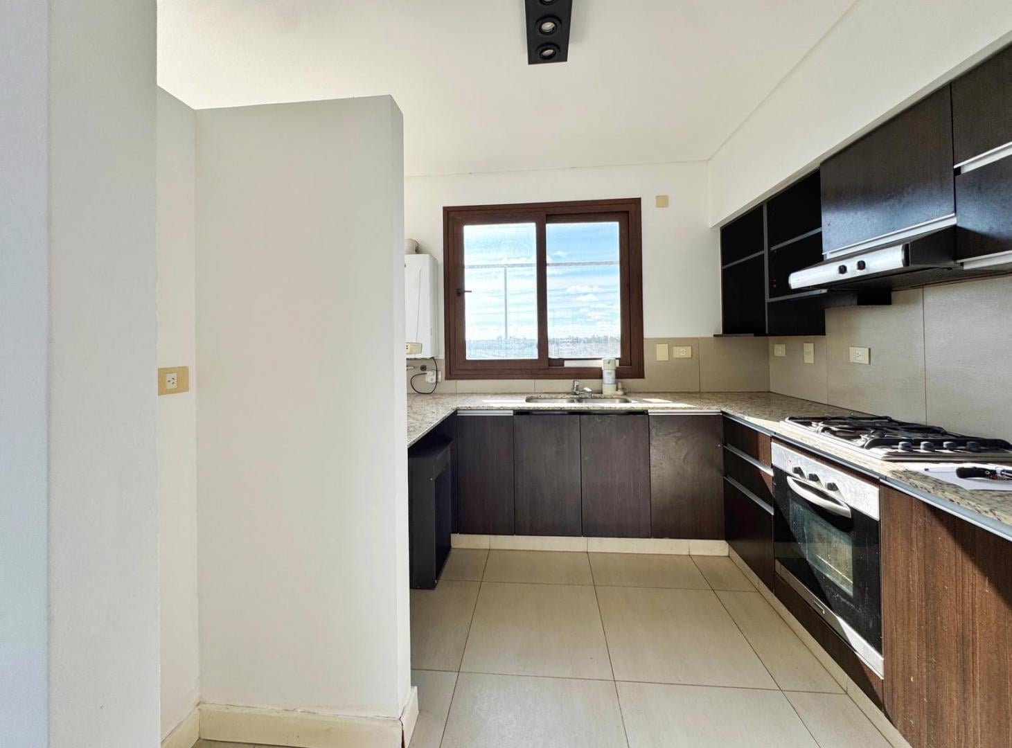 Foto de Departamento en alquiler dos dormitorios vista rio terraza en Zaduh, imagen 1