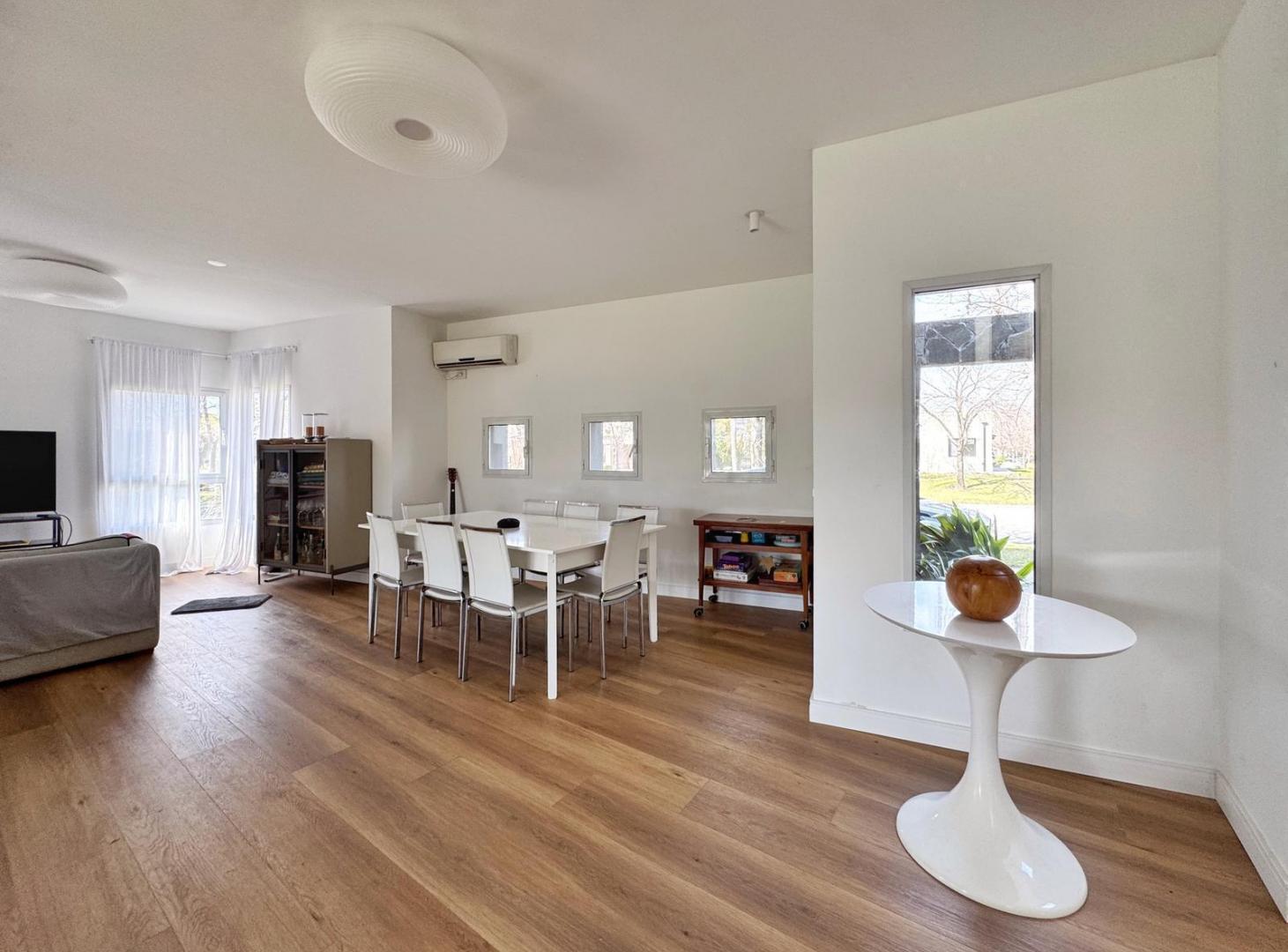 Foto de Casa en venta Glorietas Nordelta 4 dormitorios escritorio dependencia, imagen 5
