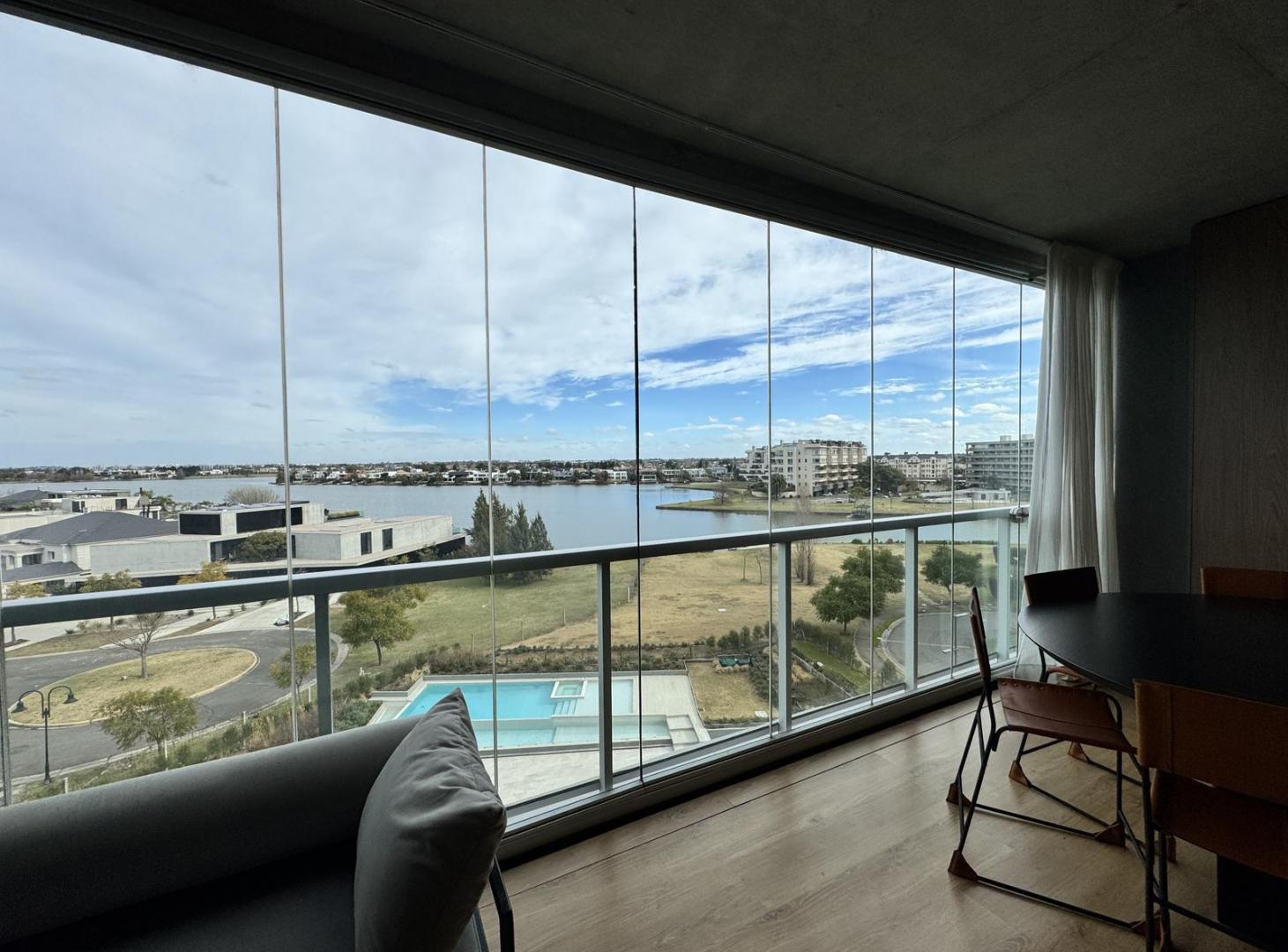 Foto de Venta departamento 3 ambientes vista al Lago en Yoo 4 Nordelta, imagen 1