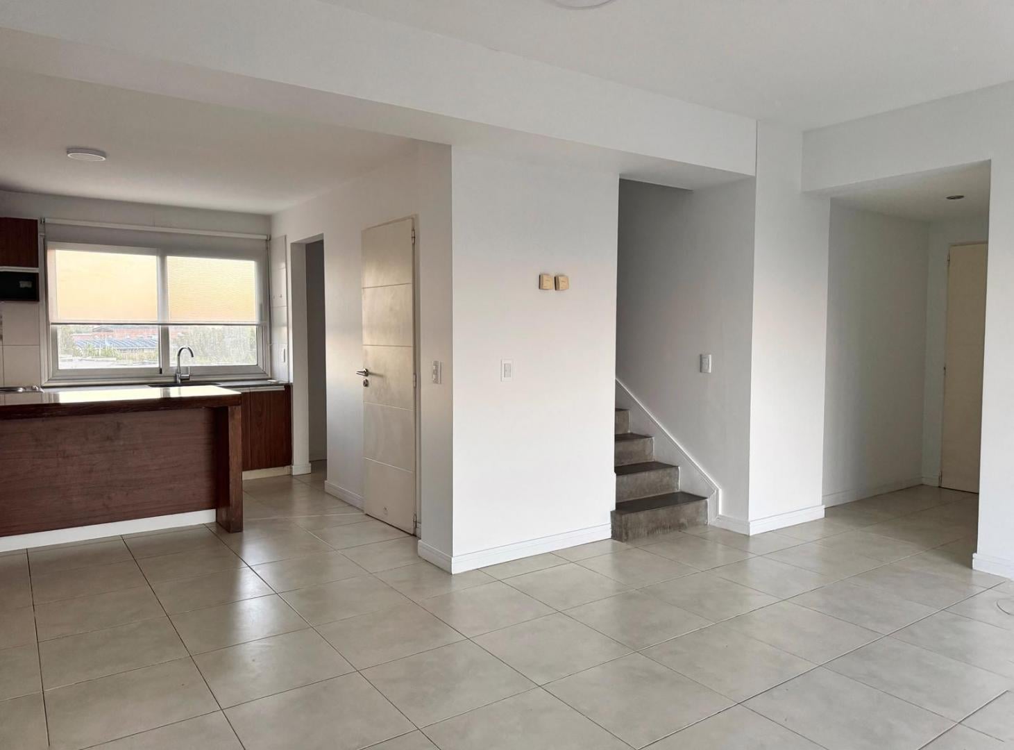 Foto de Departamento duplex en venta 3 ambientes con terraza en Posadas Norte, imagen 1