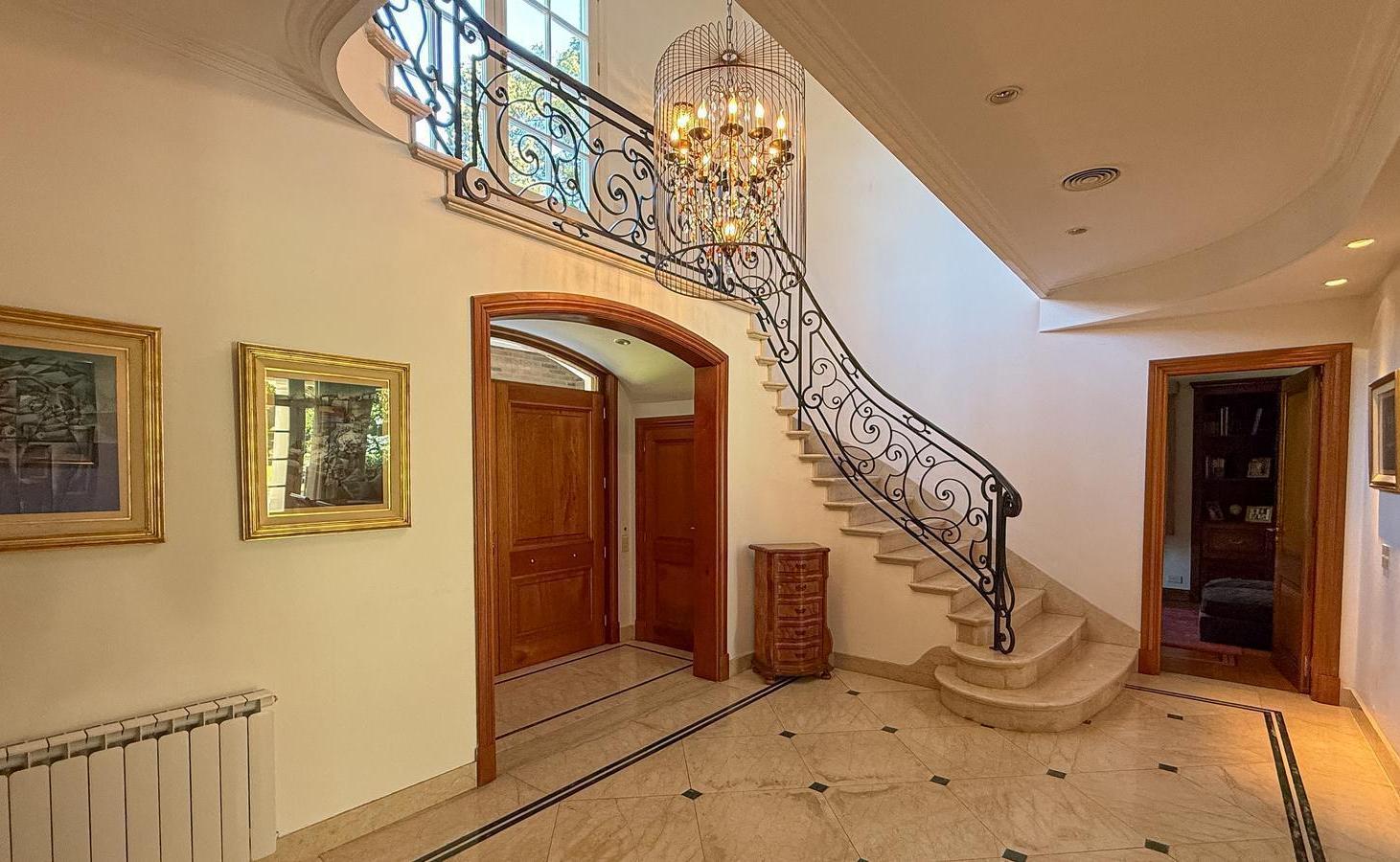 Foto de Casa en venta en Las Lomas de San Isidro con 5 suites, imagen 3