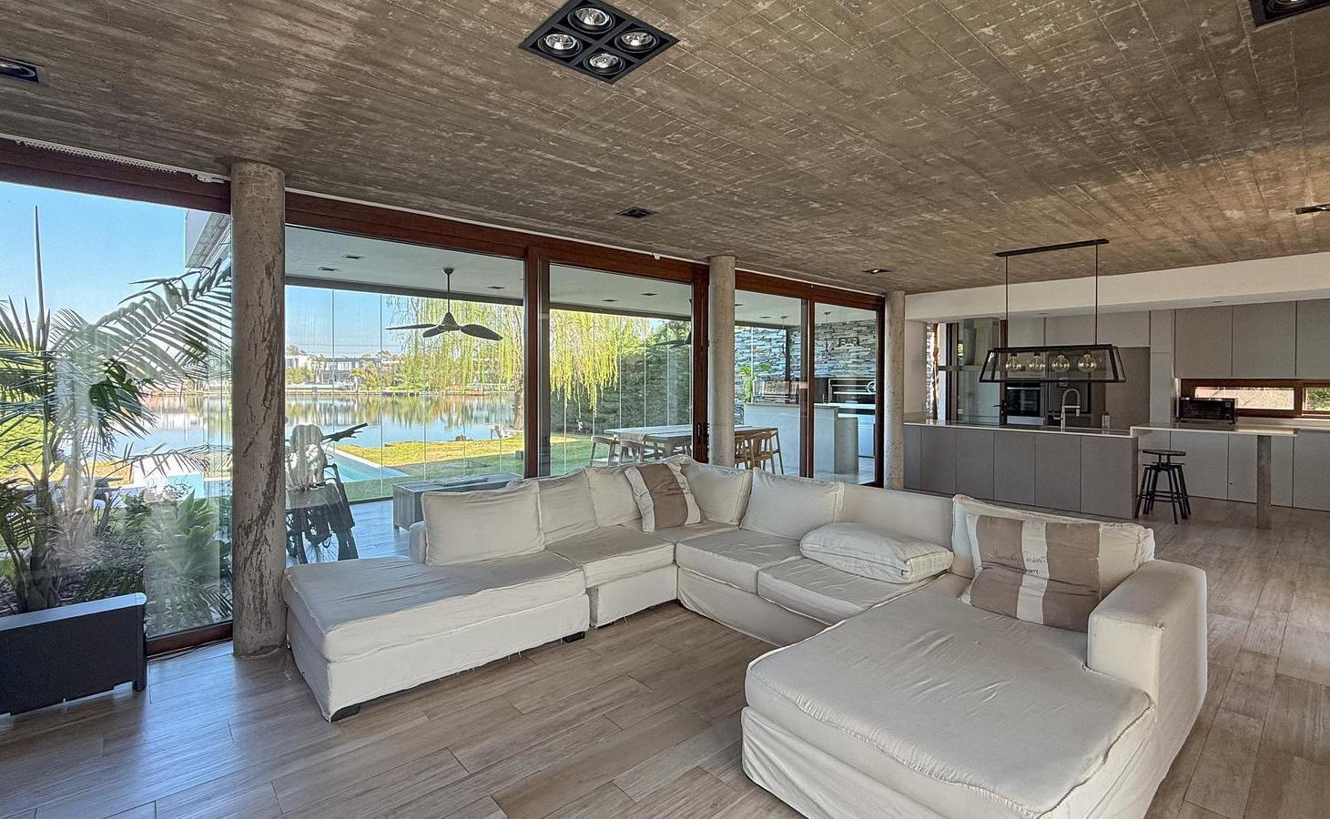 Foto de Casa en Venta al Agua en el Barrio Las tipas, Nordelta, imagen 2
