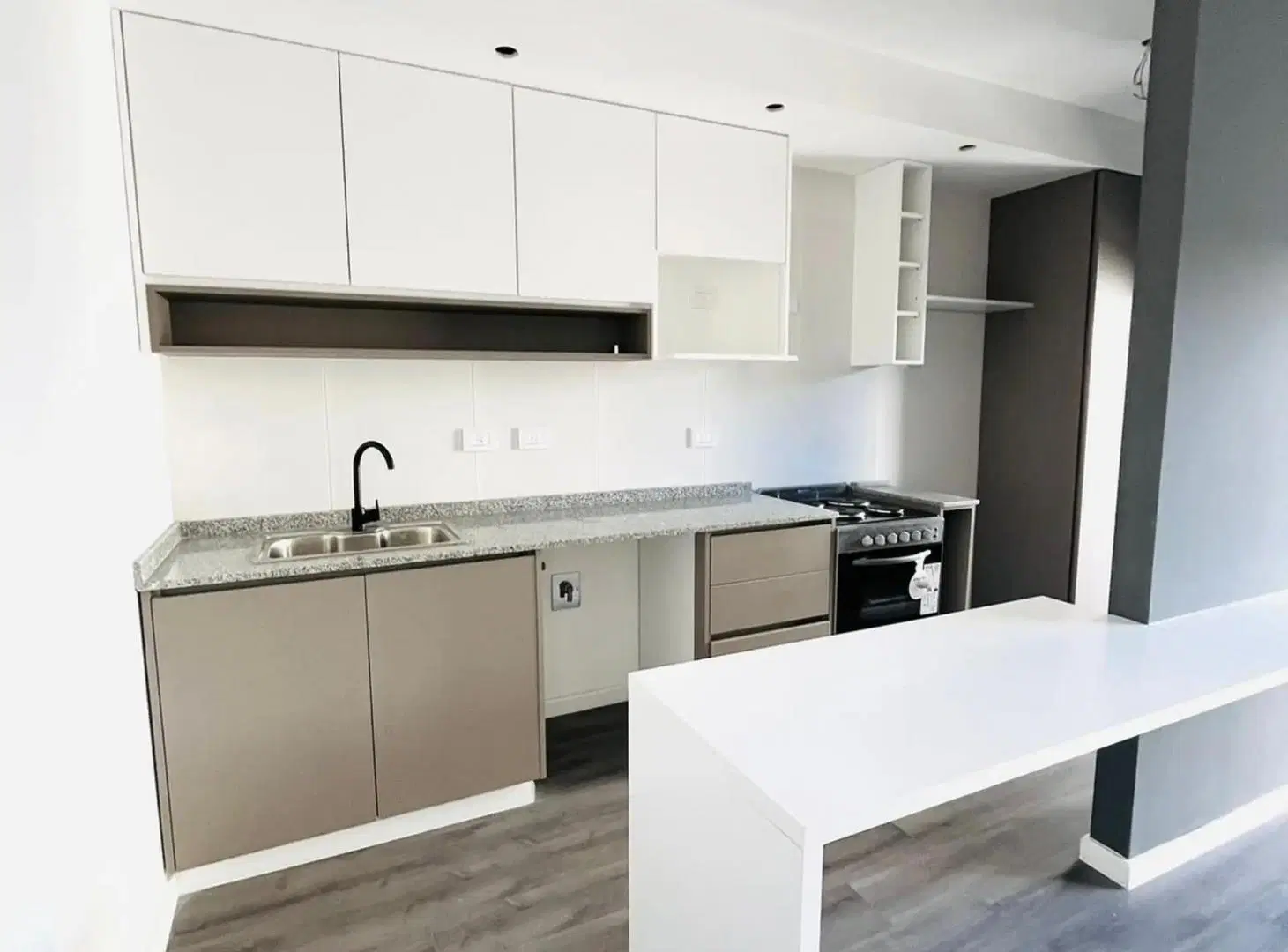 2 Ambientes a Venta en Villa Urquiza en primer piso 2