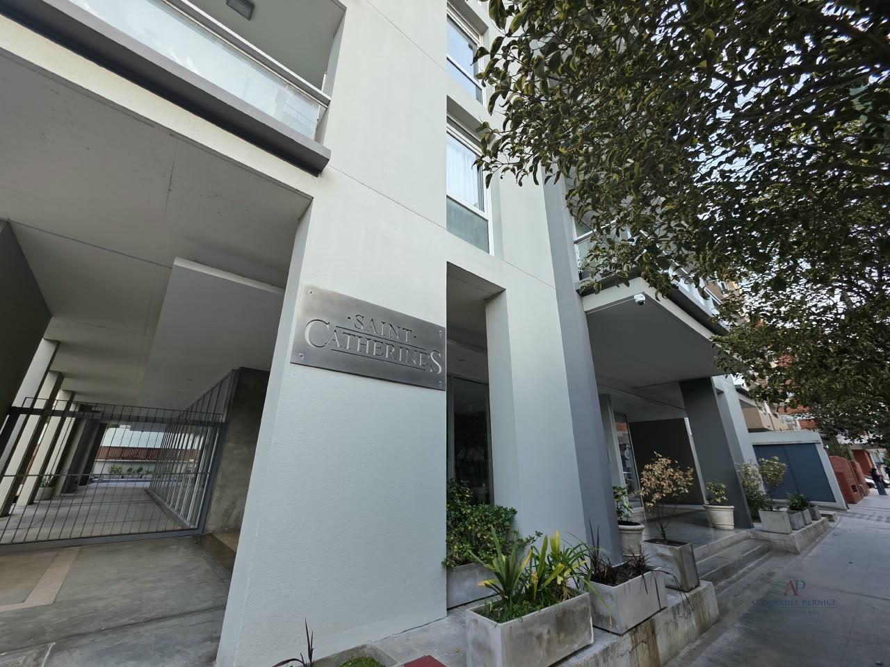 Foto de venta departamento 4 ambientes cochera doble Guemes, imagen 1