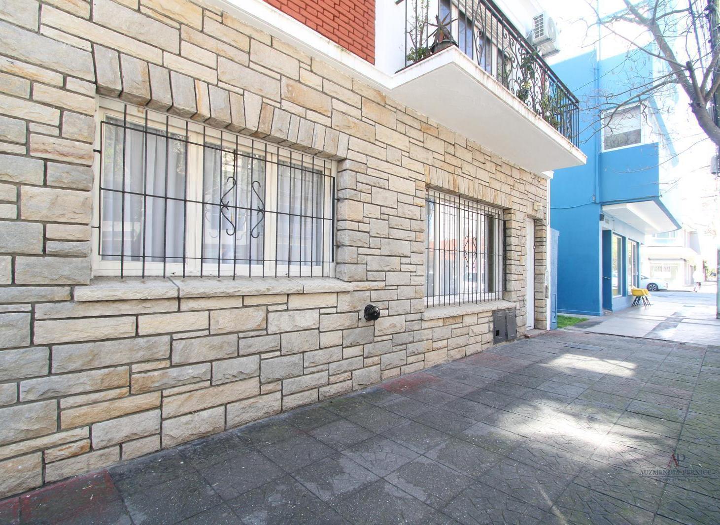 Foto de Retasada Venta PH 3 ambientes en Guemes sin expensas., imagen 3