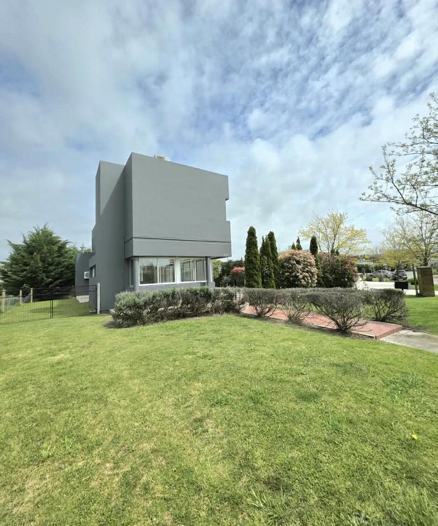 Foto de orden de venta chalet casa Arenas del sur. oportunidad unica. permuta., imagen 5