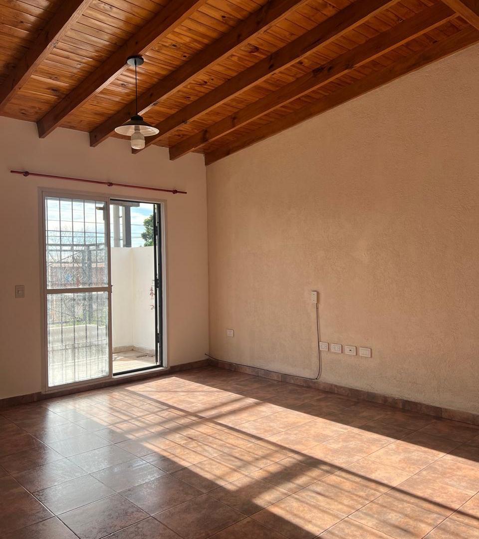 Foto de Departamento 3 ambientess con balcon en jcp, imagen 1
