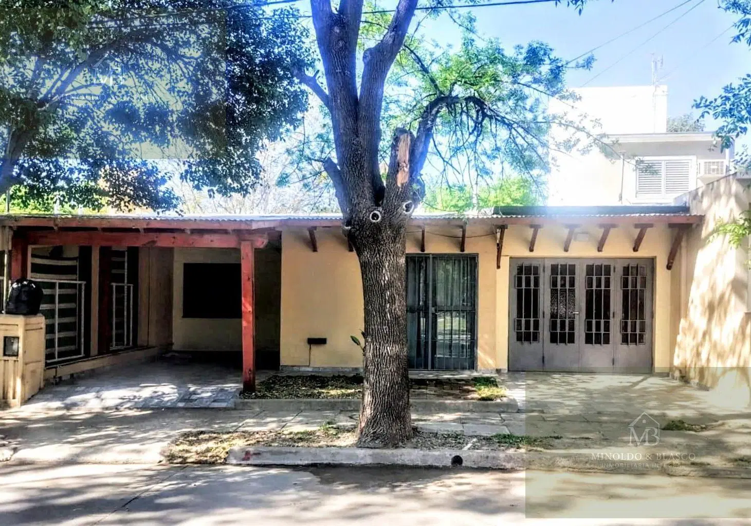 OPORTUNIDAD CASA EN INAUDI 4