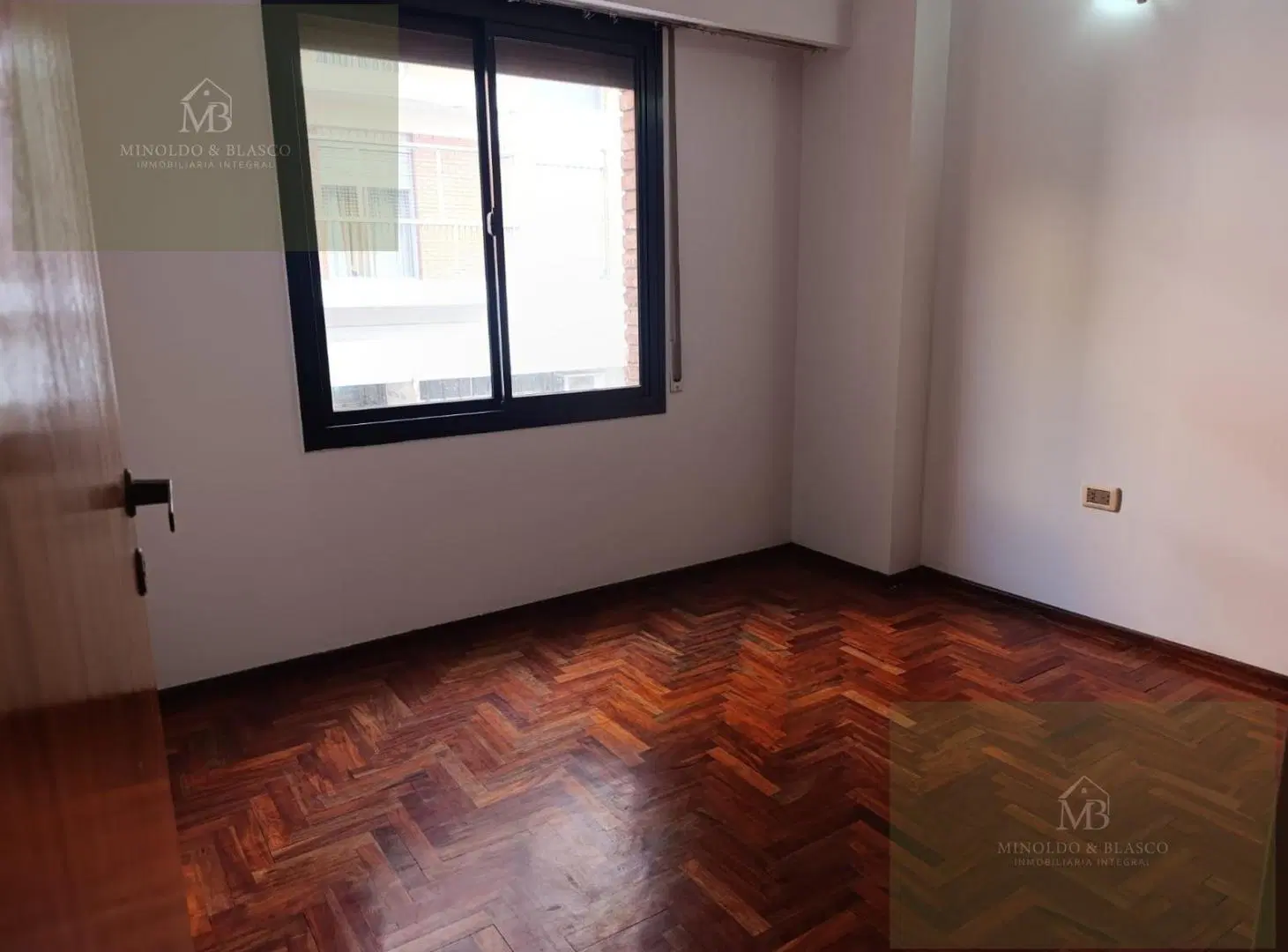 Departamento 2 dormitorios Centro 3