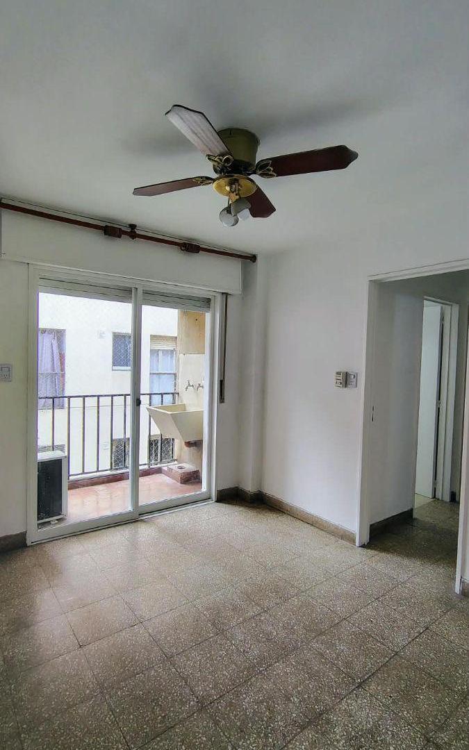 Foto de Departamento de 50 m² con 1 dormitorio en venta en Centro, imagen 1