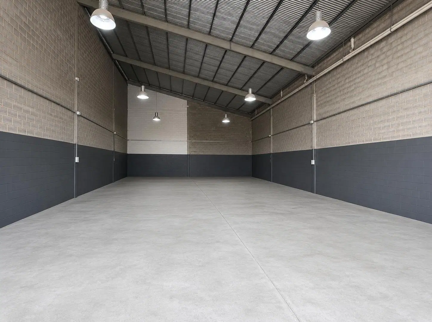 Depósito en Venta | 360 m² Cubiertos + Oficinas | Lote de 500 m² | A metros de Av. Donosa y Manantia 4