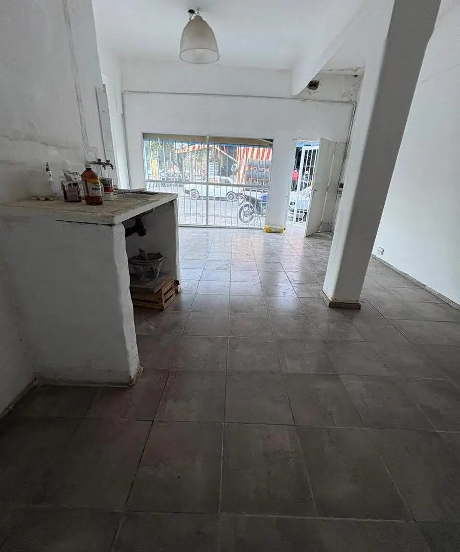 Alquilo Local en Cordoba Capital 1