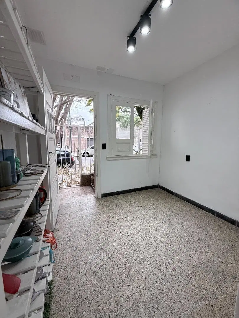 VENTA PH TIPO CASA CON TERRAZA PROPIA EN VILLA PUEYRREDON 2