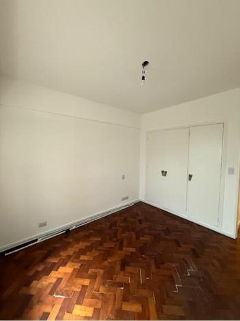 Foto de VENTA DPTO 5 AMBIENTES RECICLADO CON LAVADERO EN PALERMO, imagen 2