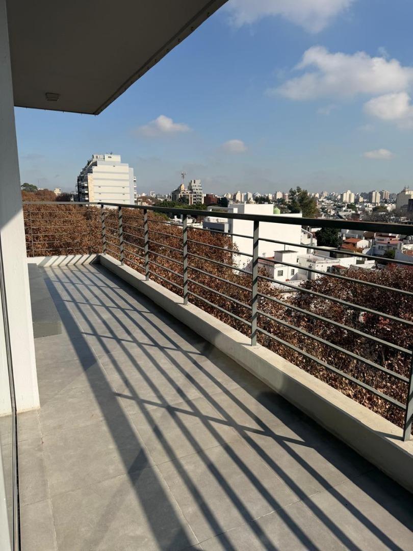 Foto de VENTA 3 AMBIENTES + COCHERA Y BALCON - VILLA URQUIZA, imagen 2