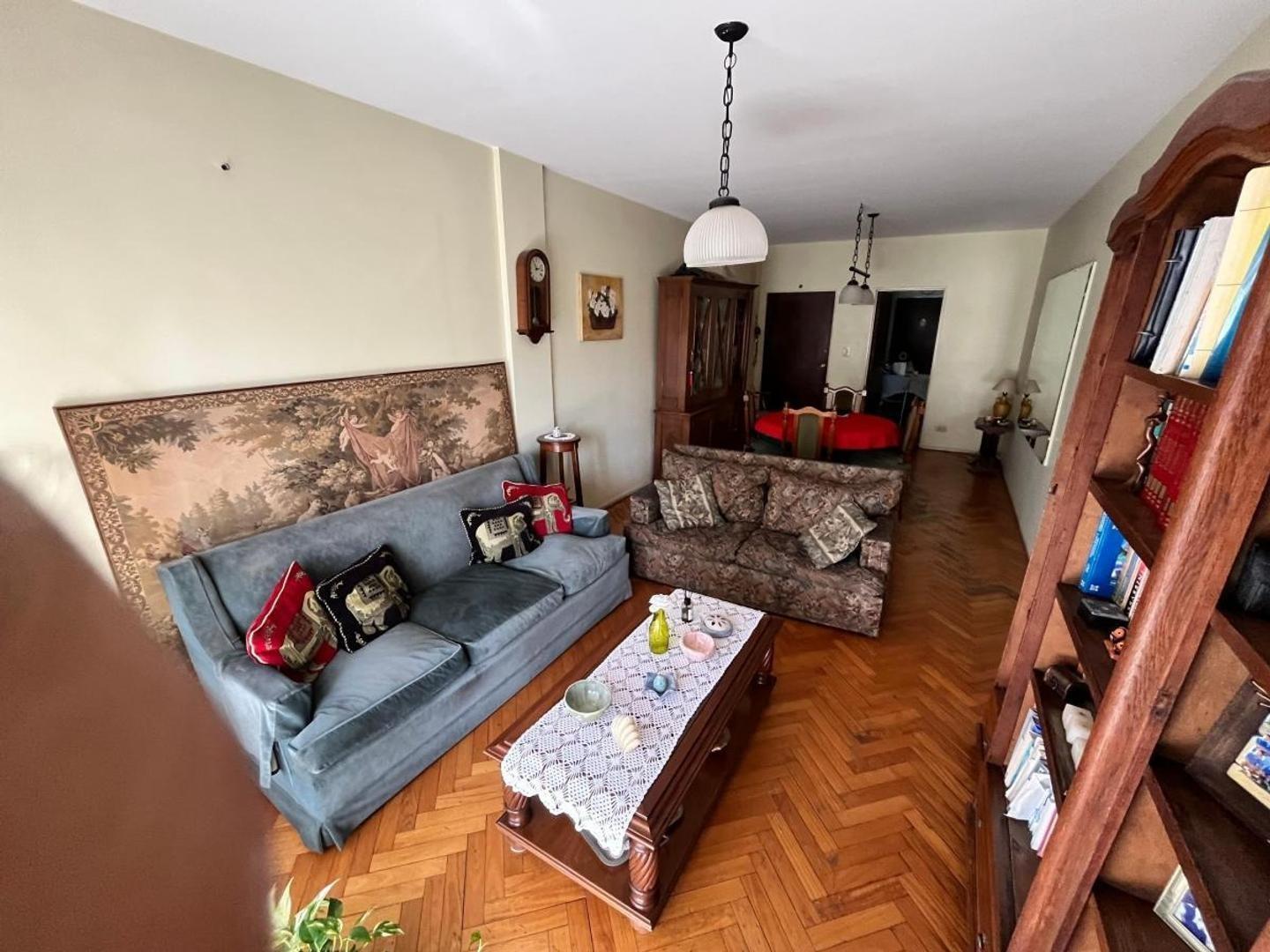 Foto de VENTA | 4 Ambientes con Dependencia y Cochera en Belgrano, imagen 1