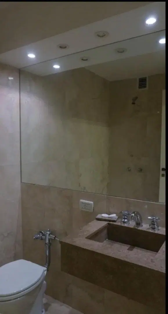 VENTA SEMIPISO 9 AMBIENTES CON DEPENDENCIA EN PALERMO 8