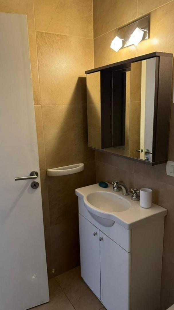 Foto de VENTA LUMINOSO MONOAMBIENTE CON BALCON EN VILLA URQUIZA, imagen 3