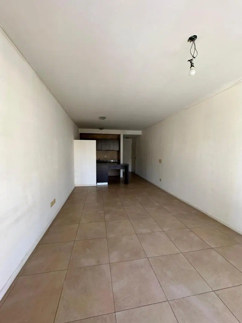 VENTA MONOAMBIENTE LUMINOSO CON BALCON – VILLA URQUIZA 4