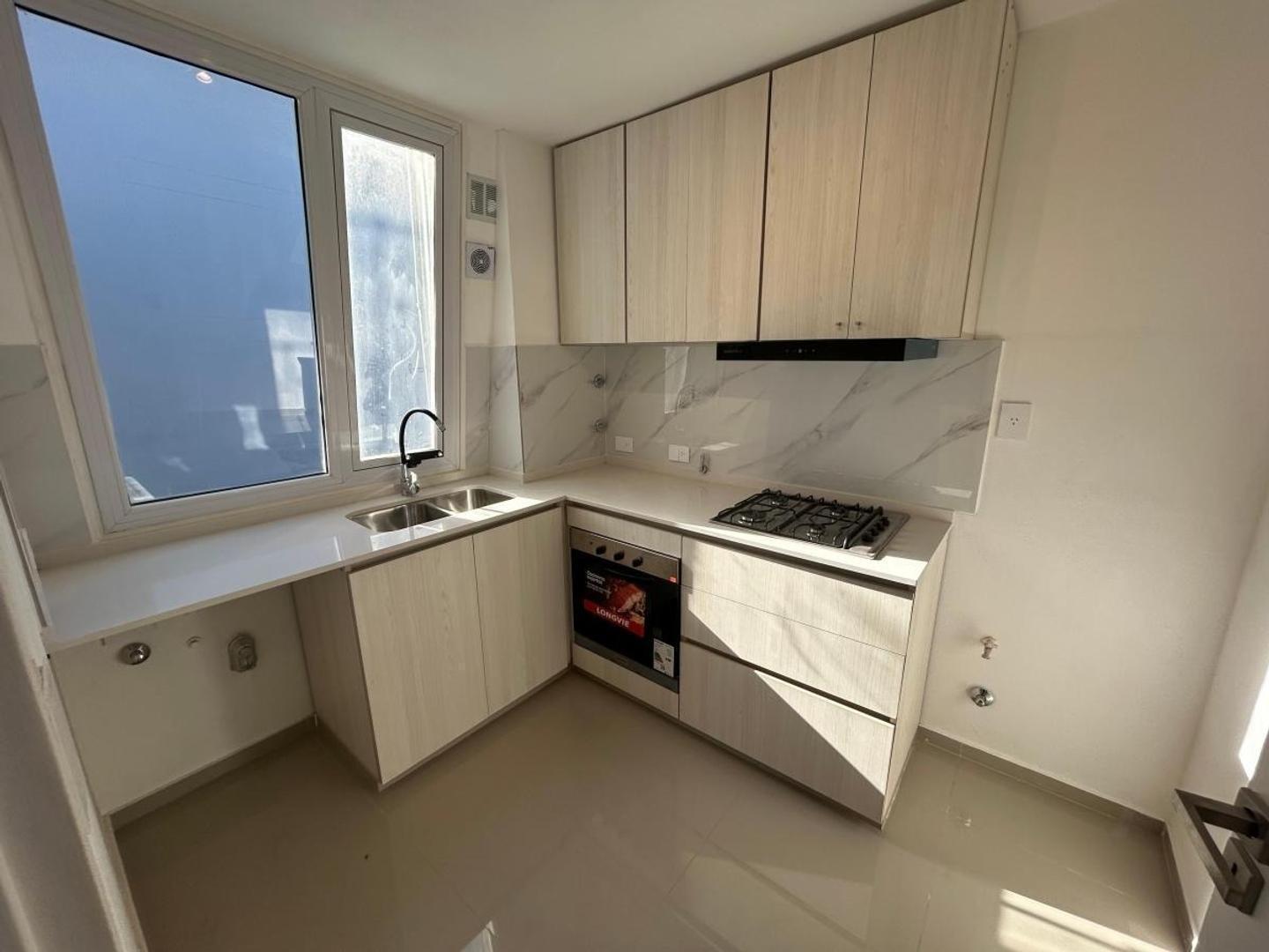 Foto de VENTA 3 AMBIENTES RECICLADO CON BAULERA Y TERRAZA EN PALERMO, imagen 3